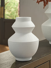 Leasing Furniture - Ashley Furniture - Naveen Vase - Vase / White - A2000870