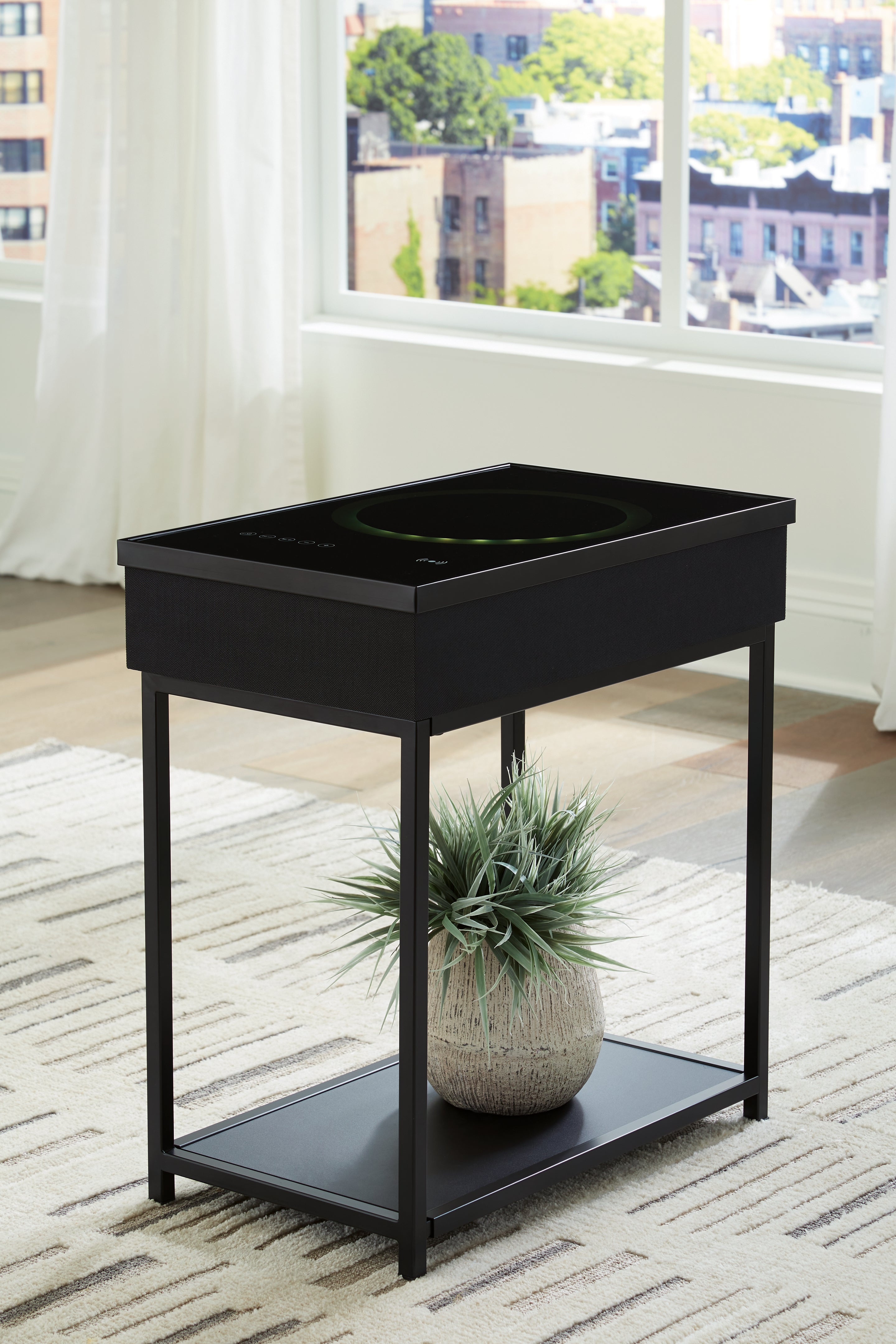 Leasing Furniture - Ashley Furniture - Gemmet Accent Table with Speaker - Accent Table with Speaker / Black - A4000643