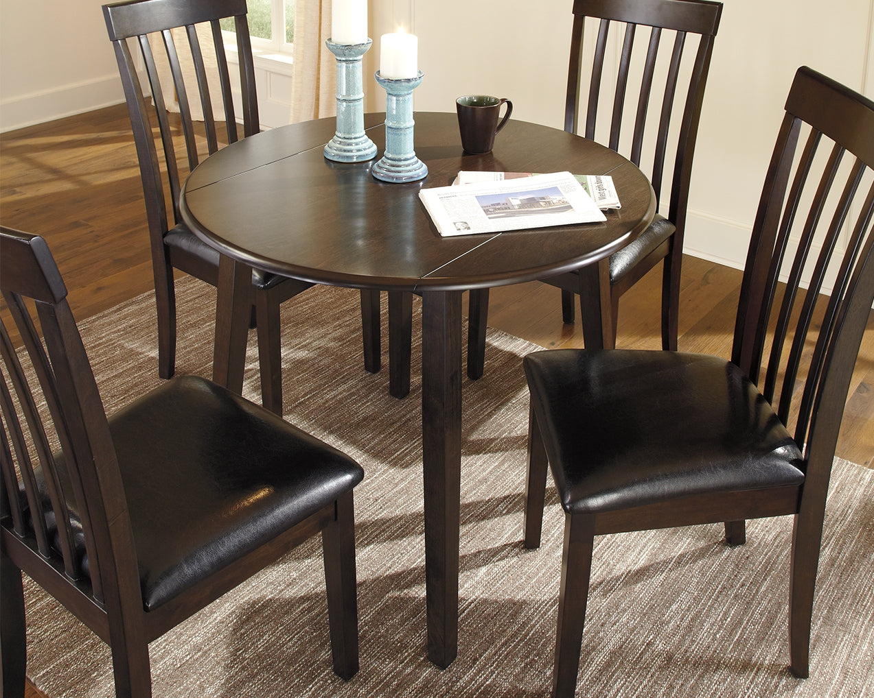 Leasing Furniture - Ashley Furniture - Hammis Dining Room - Dining Chair (Set of 2) / Dark Brown - D310-01X2