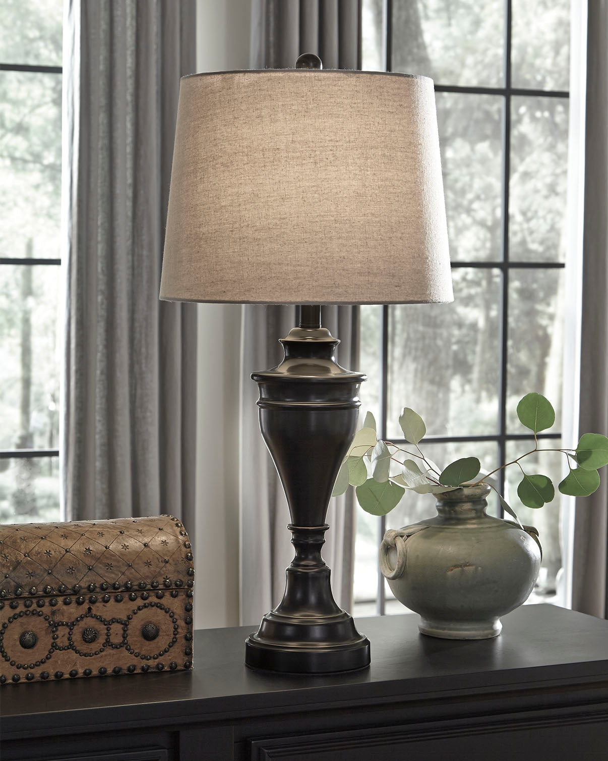 Leasing Furniture - Ashley Furniture - Darlita Lighting - Metal Table Lamp (Set of 2) / Bronze Finish - L204024