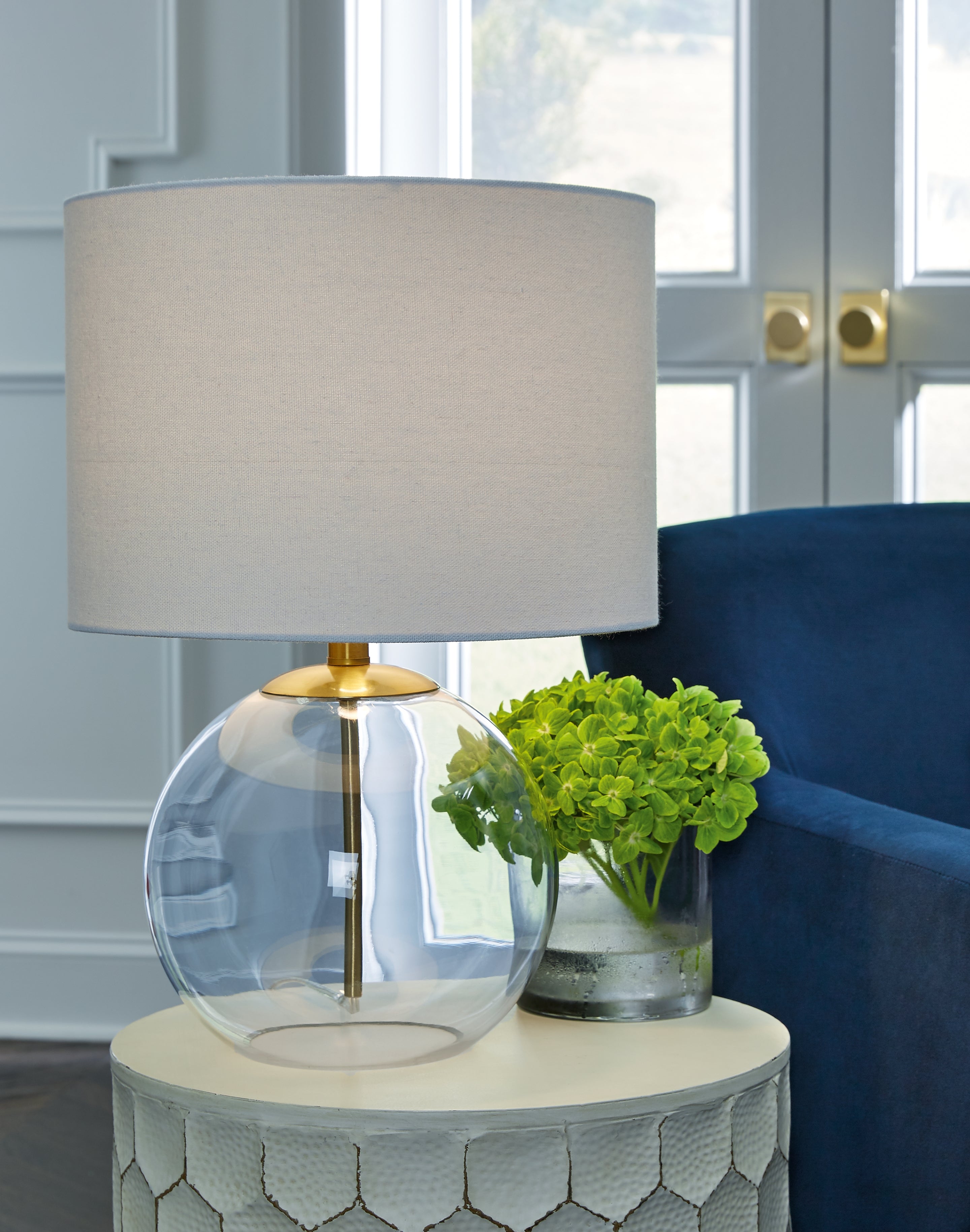 Leasing Furniture - Ashley Furniture - Samder Lighting - Table Lamp (Set of 2) / Clear/Brass Finish - L430744X2