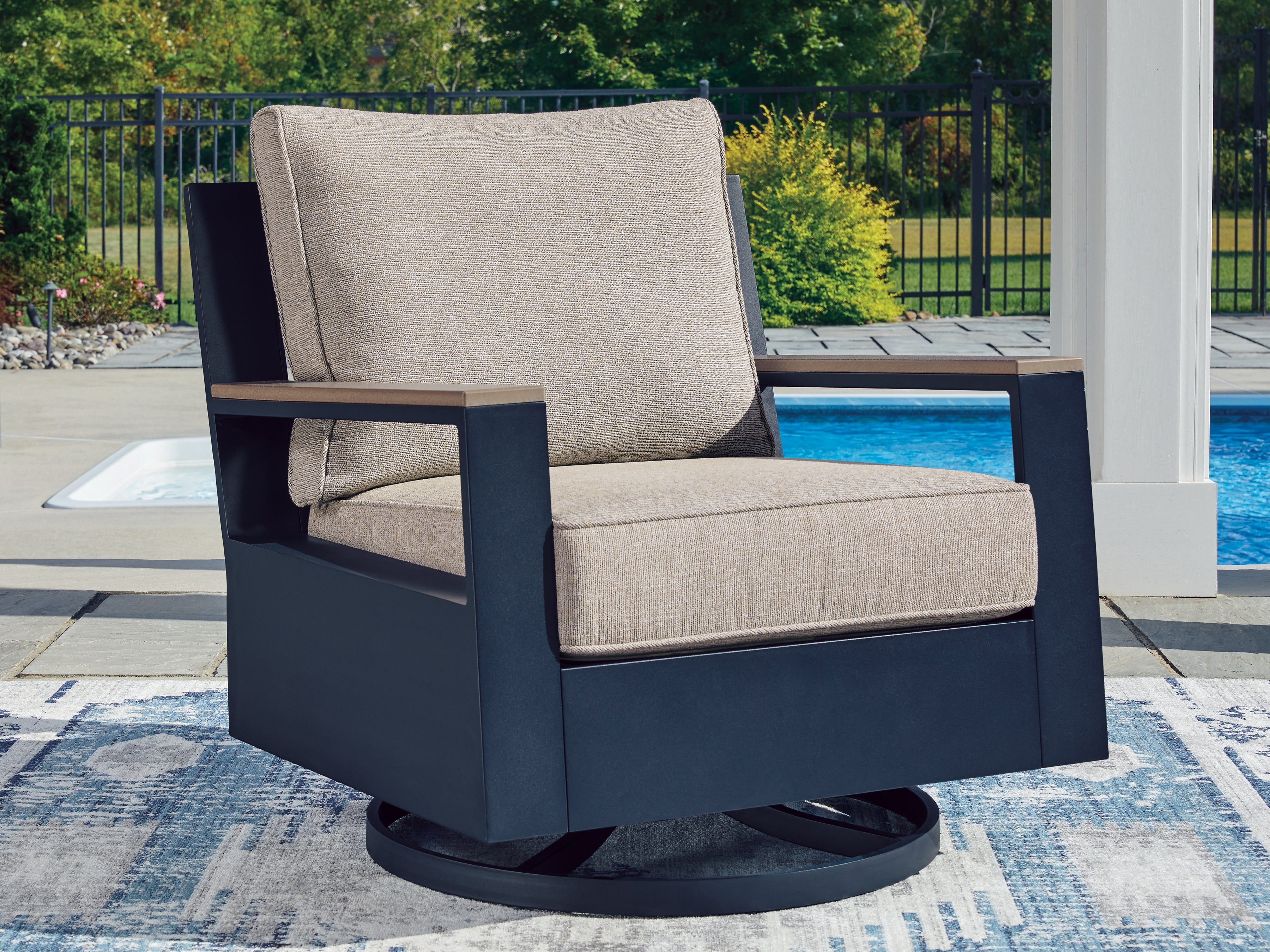 Leasing Furniture - Ashley Furniture - East Beach Outdoor - Swivel Glider Chair w/Cushion - PCP587-821