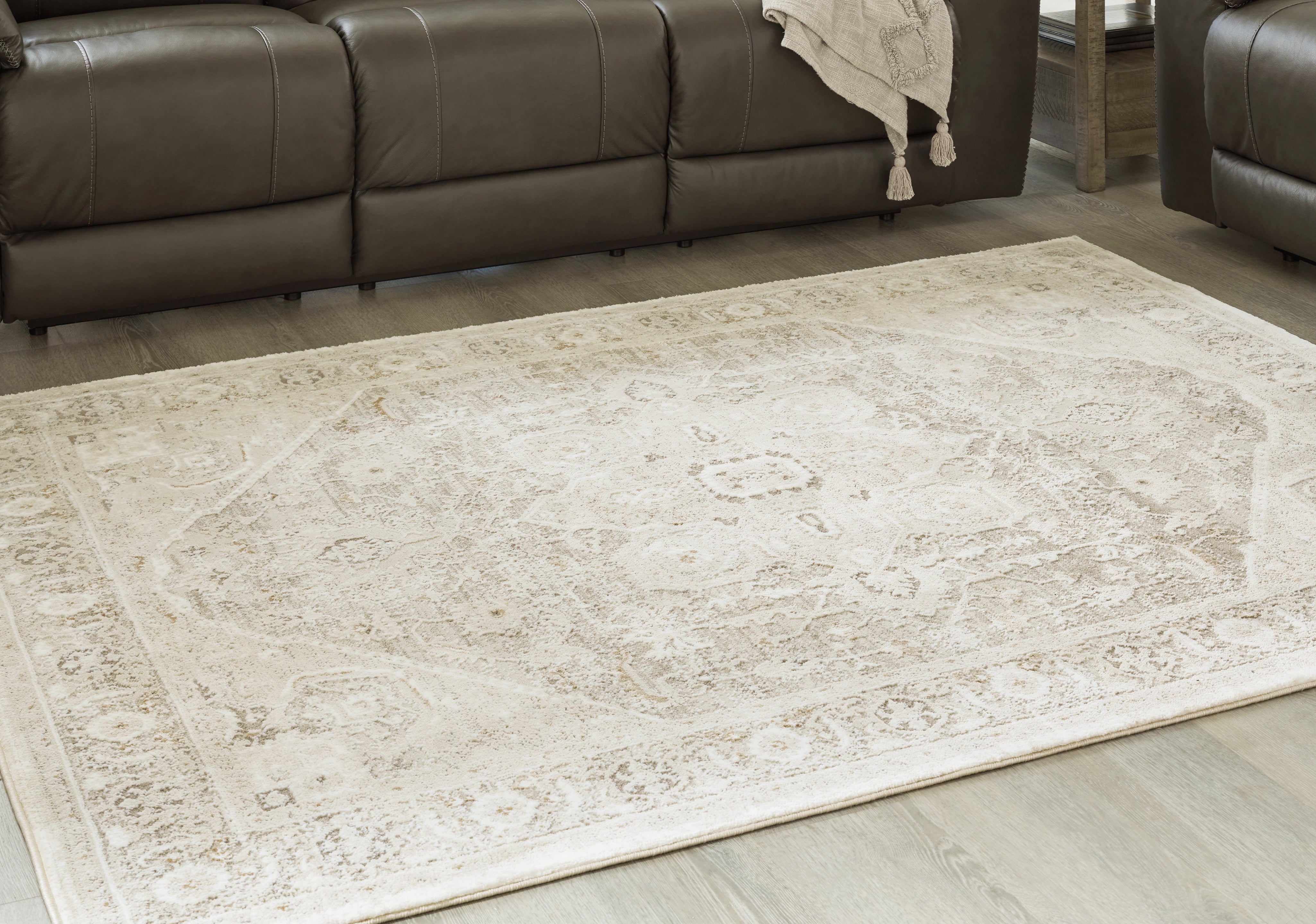 Leasing Furniture - Ashley Furniture - Gatwell Rug - 8' x 10' Rug / Ivory/Gray/Tan - R406511