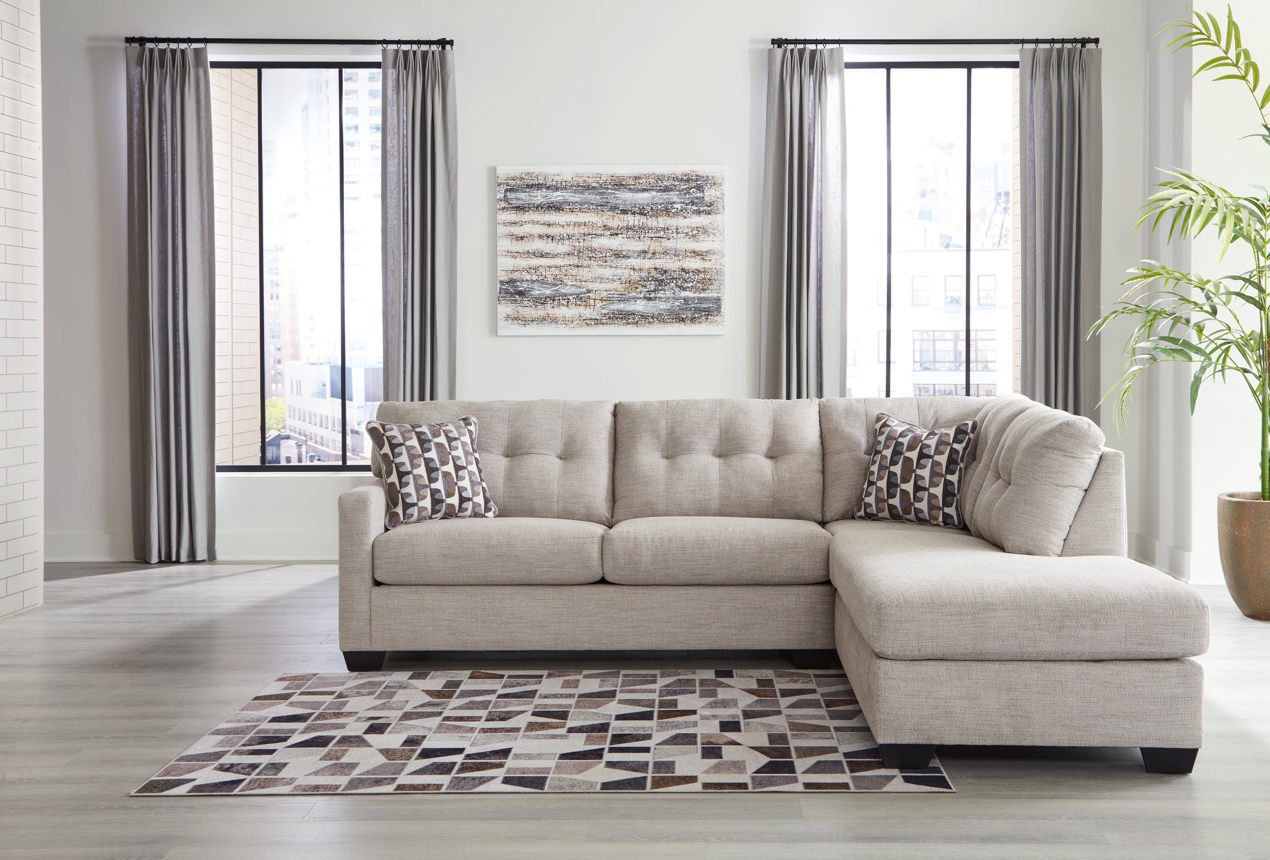Leasing Furniture - Ashley Furniture - Mahoney Sectional - LAF 2-Piece Sectional with Chaise / Pebble - 31004S2