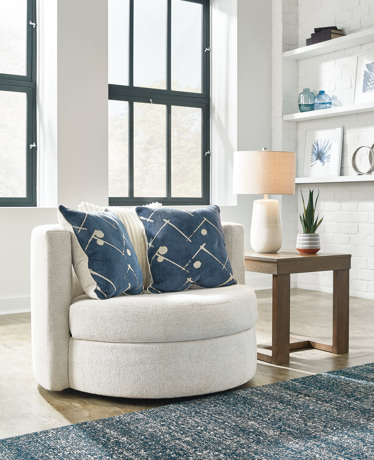 Leasing Furniture - Ashley Furniture - Padova Living Room - Swivel Accent Chair / Ivory - 3370644