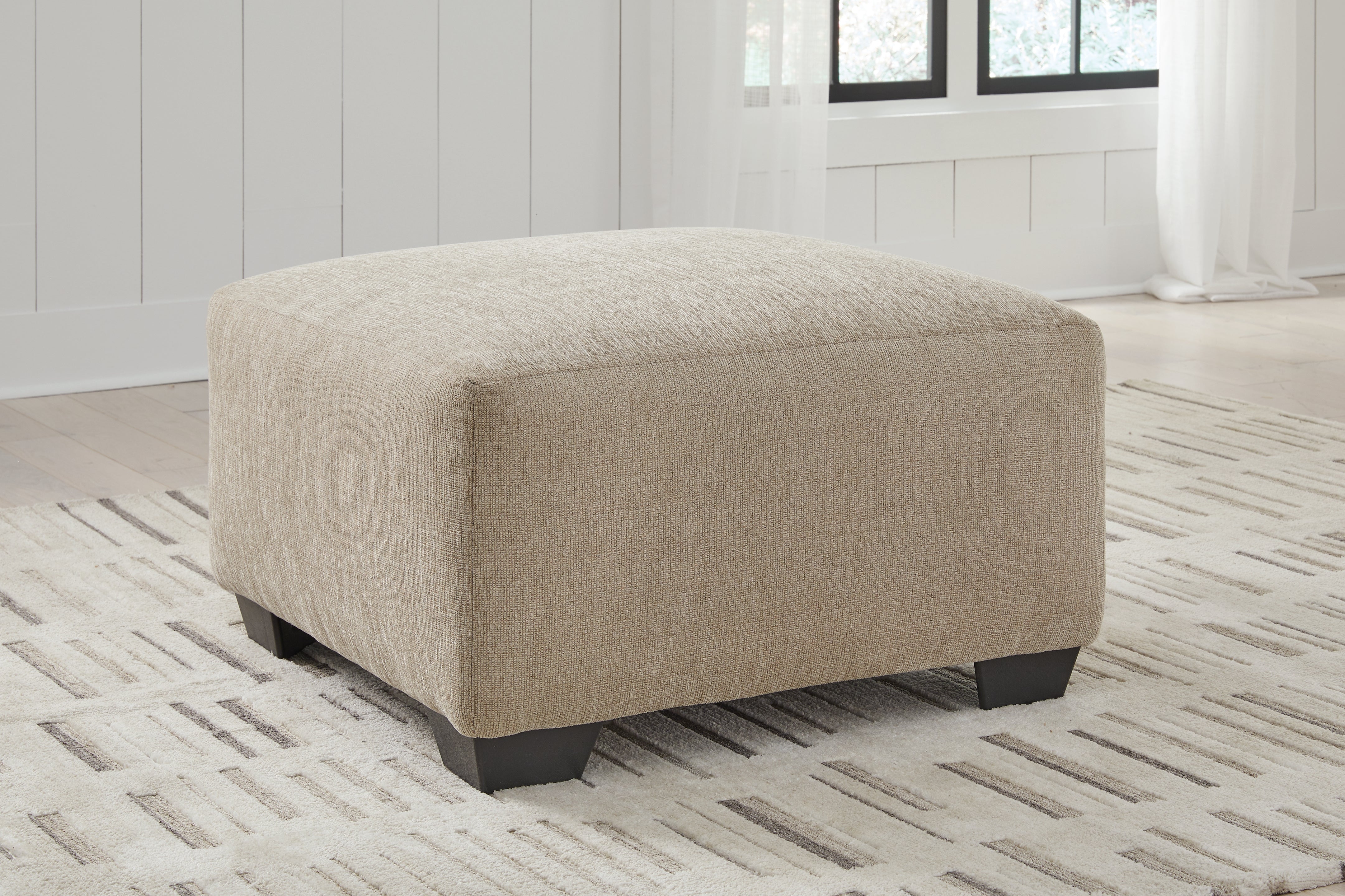 Leasing Furniture - Ashley Furniture - Brogan Bay Living Room - Oversized Accent Ottoman / Cork - 5270508