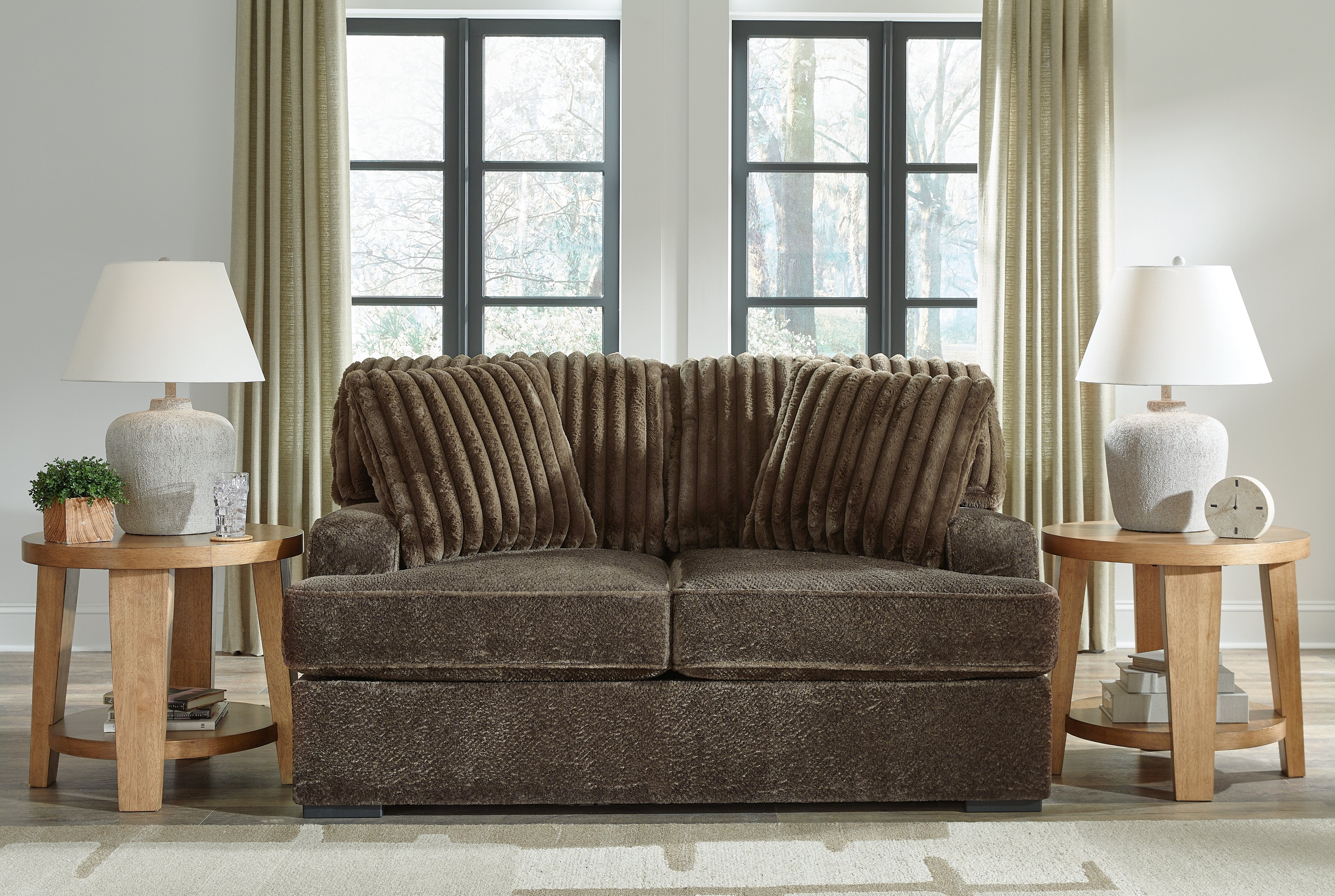 Leasing Furniture - Ashley Furniture - Aylesworth Living Room - Loveseat / Chocolate - 5370235