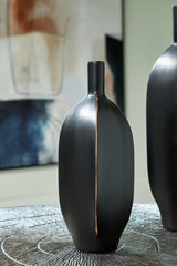 Leasing Furniture - Ashley Furniture - Rhaveney Vase - Vase (3/CS) / Black - A2000550