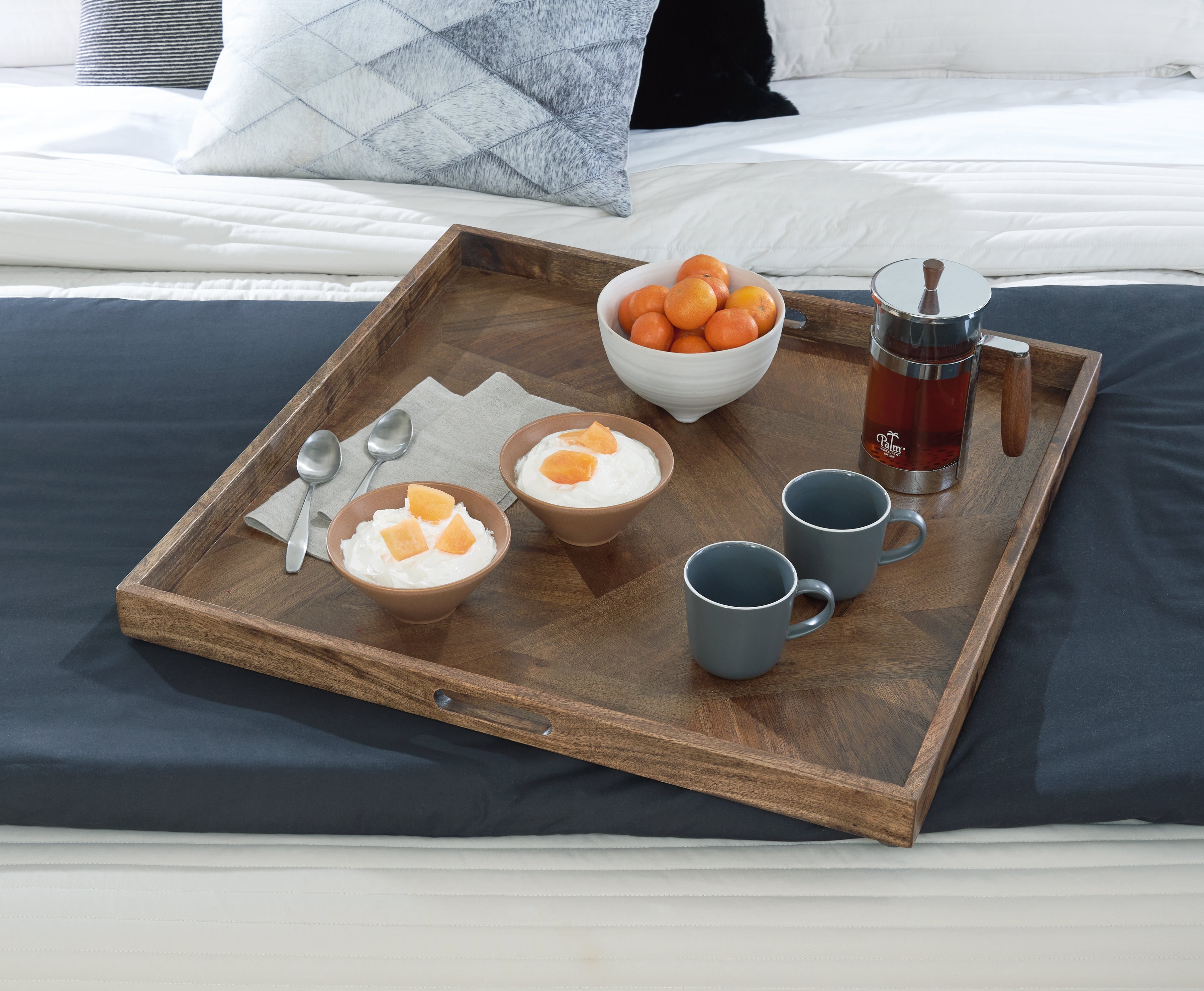 Leasing Furniture - Ashley Furniture - Heddford Tray - Tray / Brown - A2000722