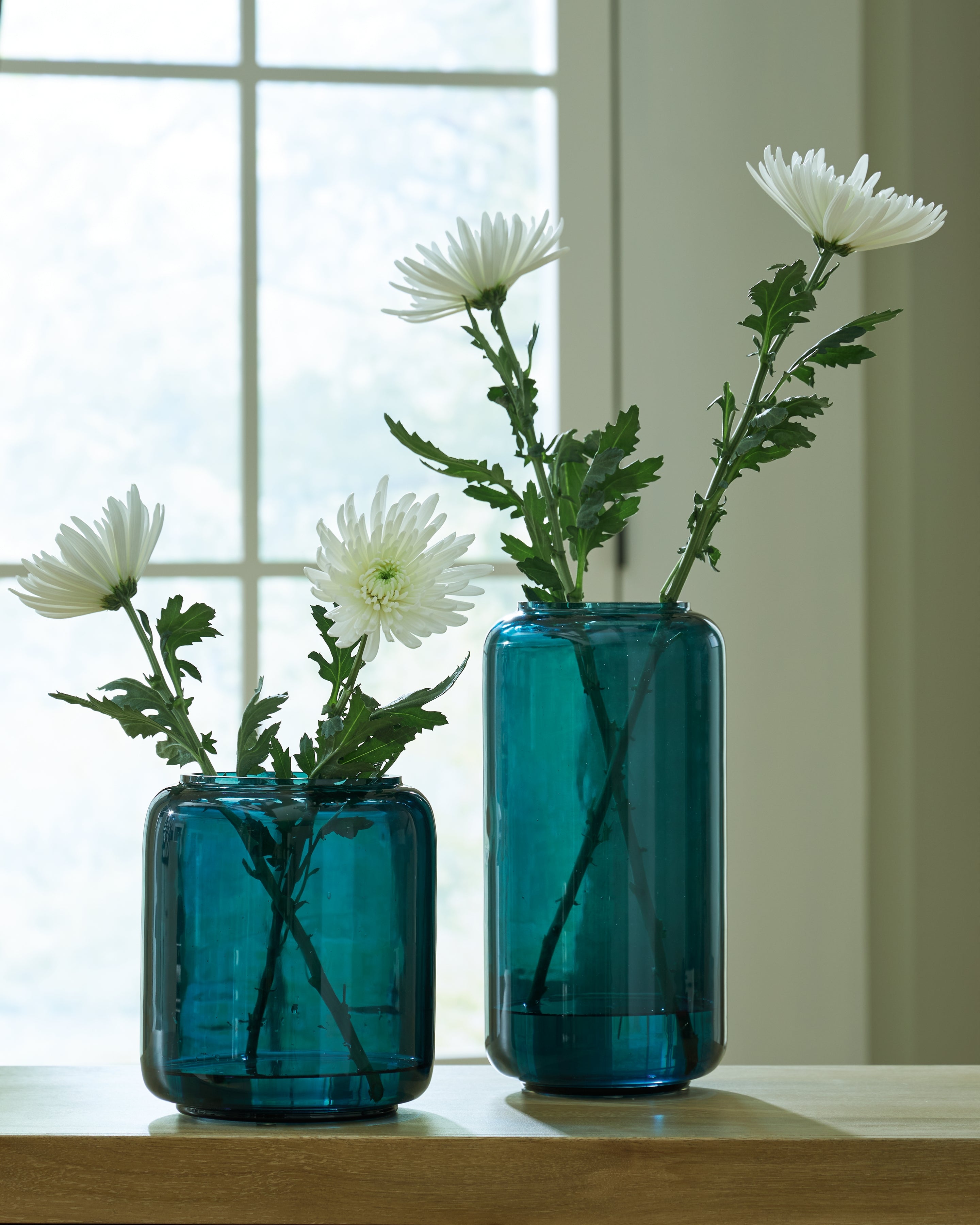Leasing Furniture - Ashley Furniture - Inisland Vase - Vase Set (Set of 2) / Teal - A2000797A1