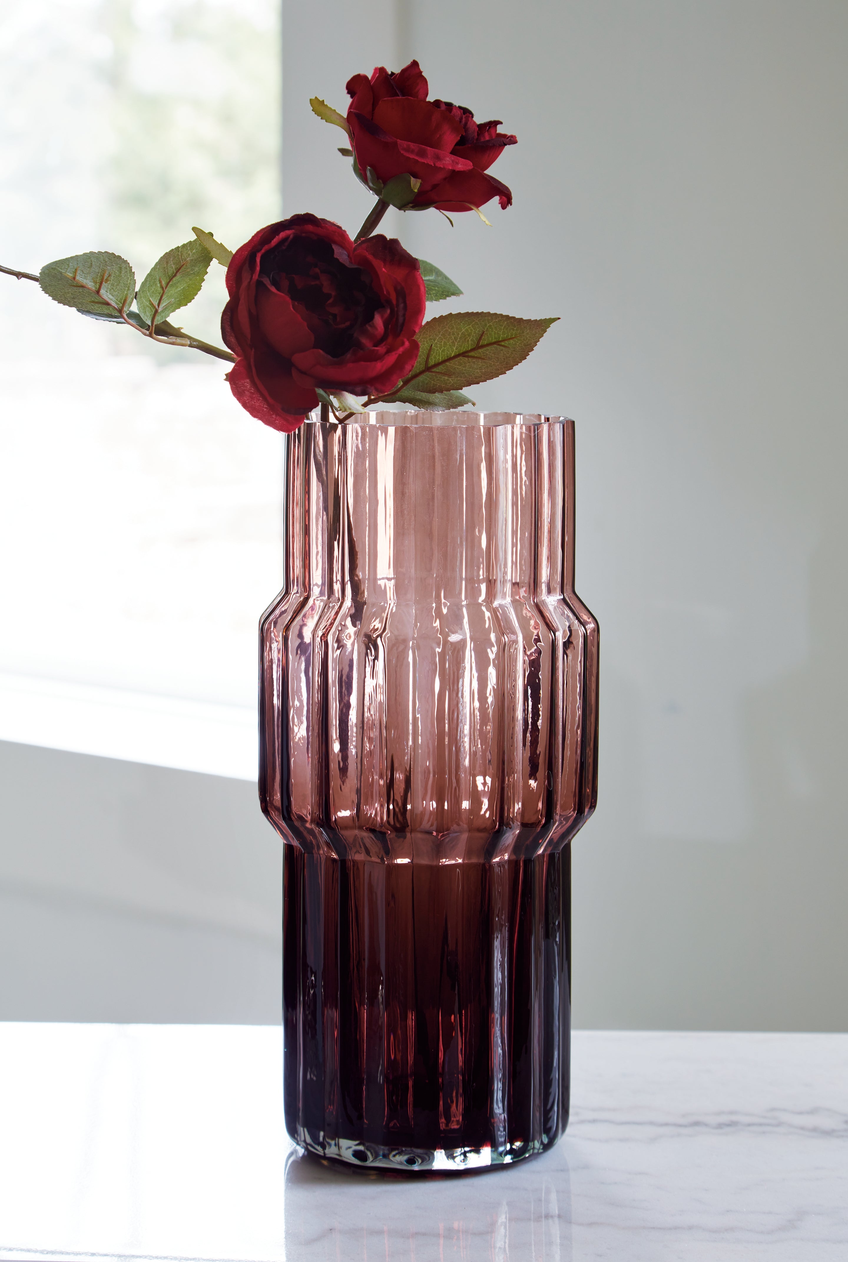 Leasing Furniture - Ashley Furniture - Dorlow Vase - Vase / Mauve - A2900025V