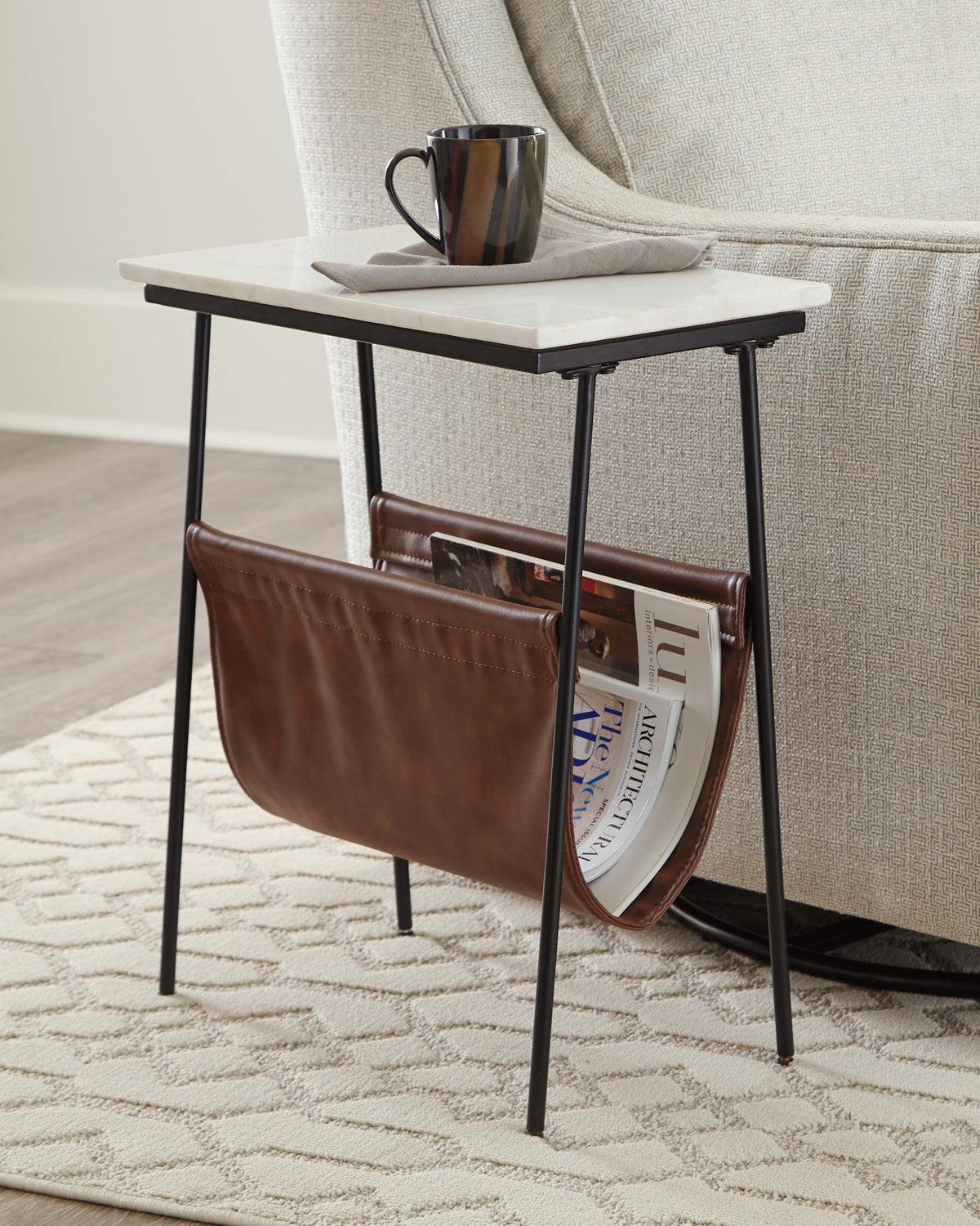 Leasing Furniture - Ashley Furniture - Etanbury Accent Table - Accent Table / Brown/Black/White - A4000254