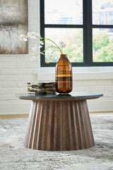 Leasing Furniture - Ashley Furniture - Ceilby Accent Coffee Table - Accent Cocktail Table / Black/Brown - A4000601
