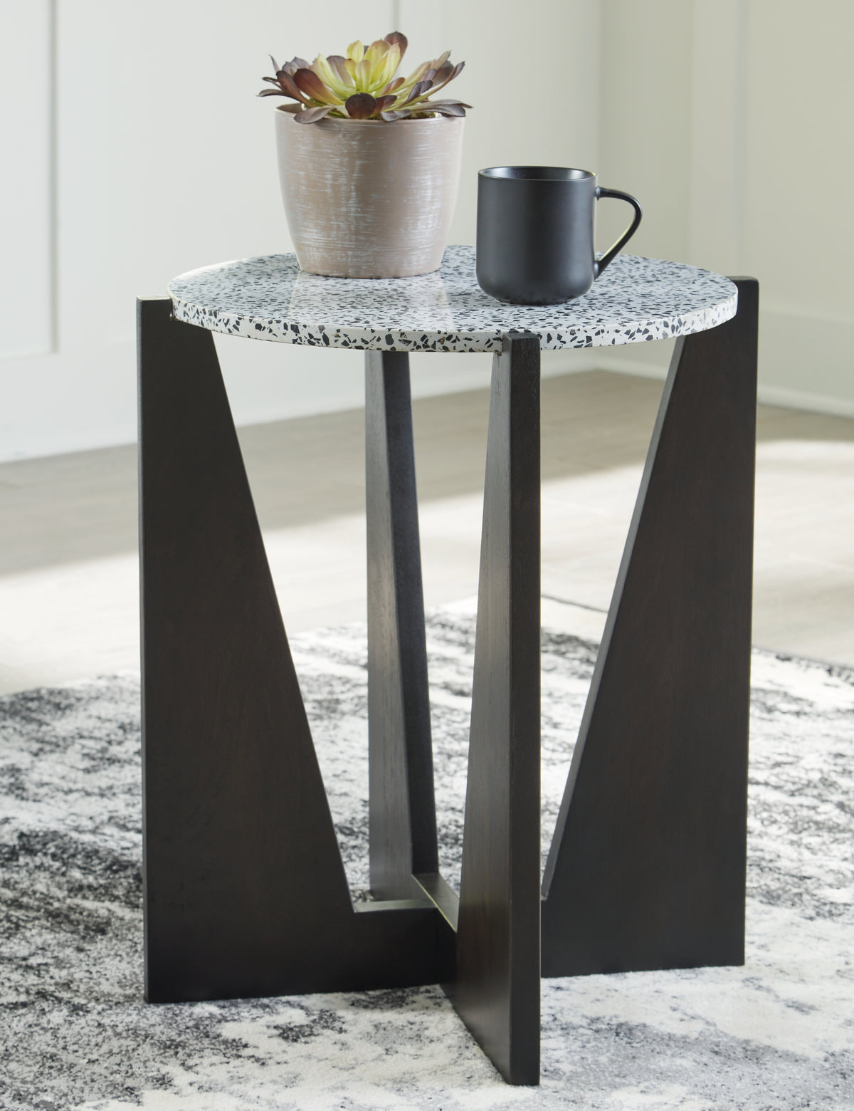 Leasing Furniture - Ashley Furniture - Tellrich Accent Table - Accent Table / Black/White - A4000616