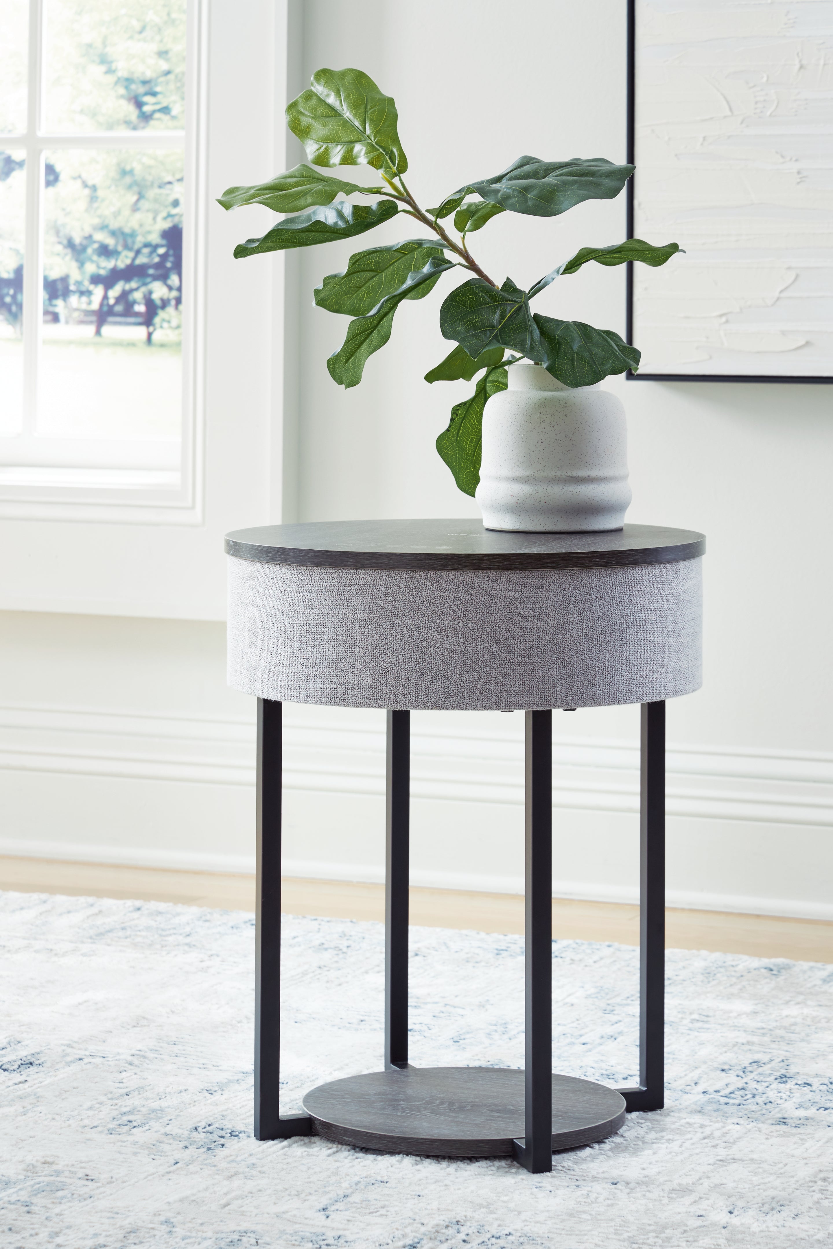 Leasing Furniture - Ashley Furniture - Sethlen Accent Table with Speaker - Accent Table with Speaker / Gray/Black - A4000641
