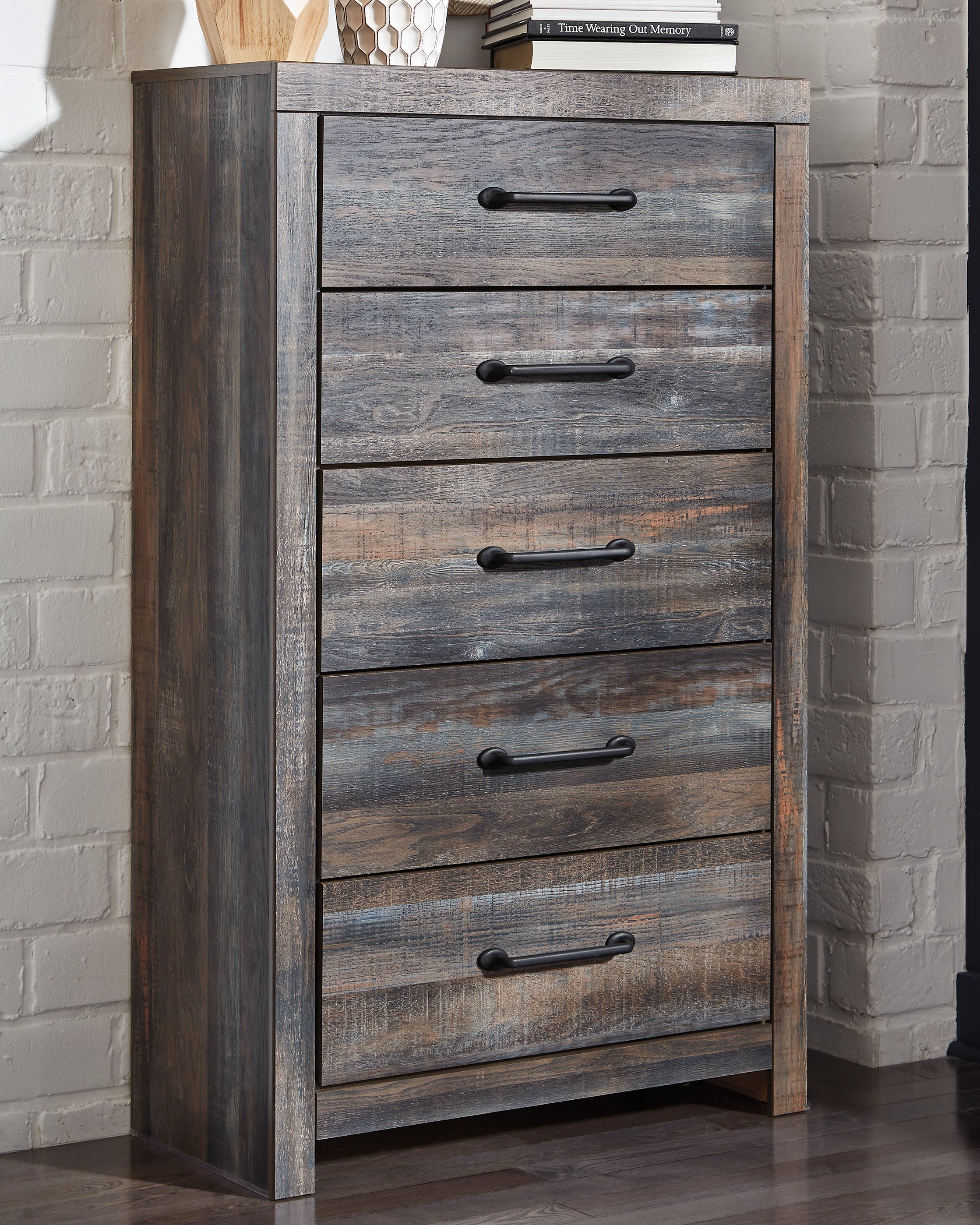 Leasing Furniture - Ashley Furniture - Drystan Bedroom - Five Drawer Chest / Multi - B211-46