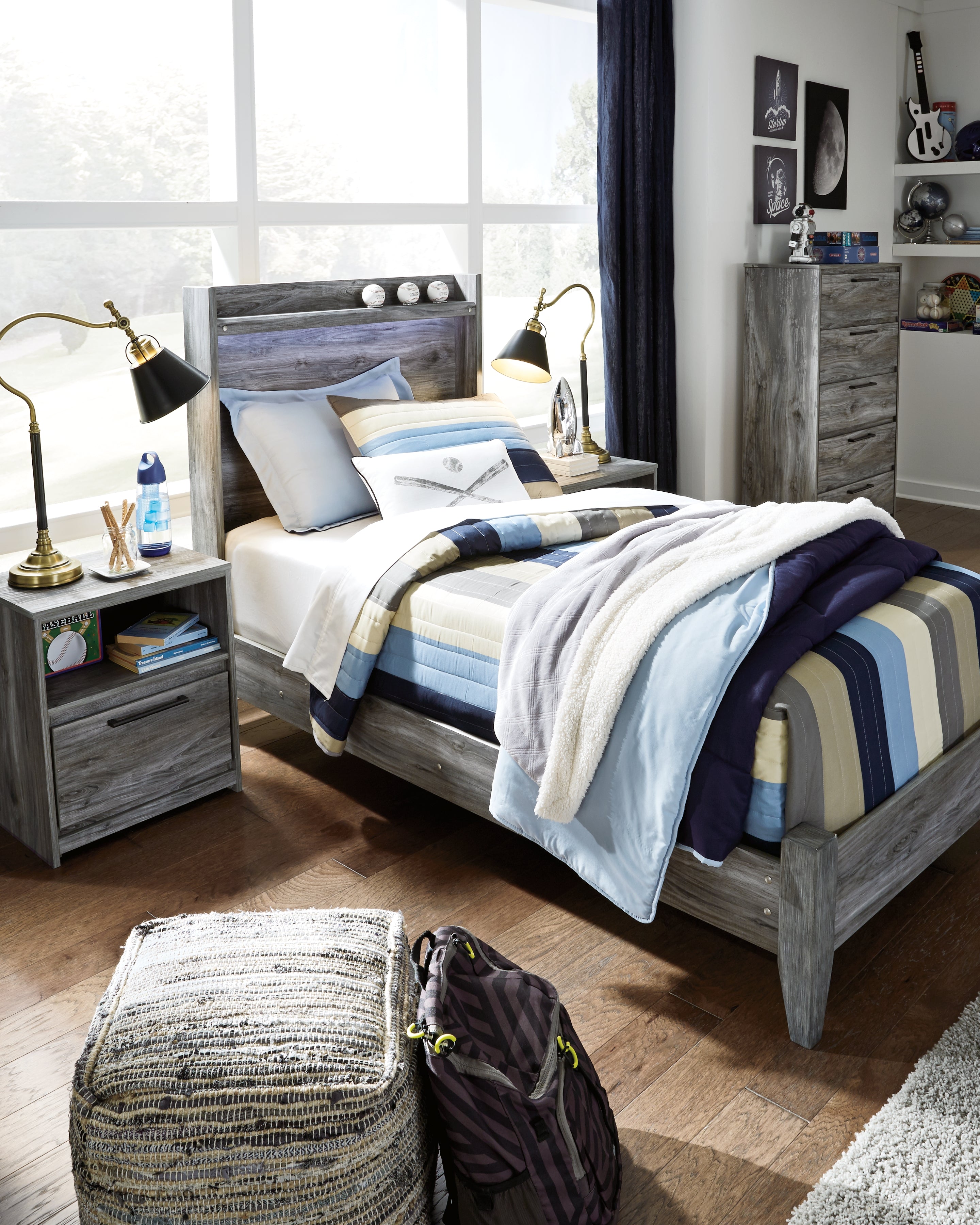 Leasing Furniture - Ashley Furniture - Baystorm Bedroom - Twin Panel Bed / Gray - B221B20