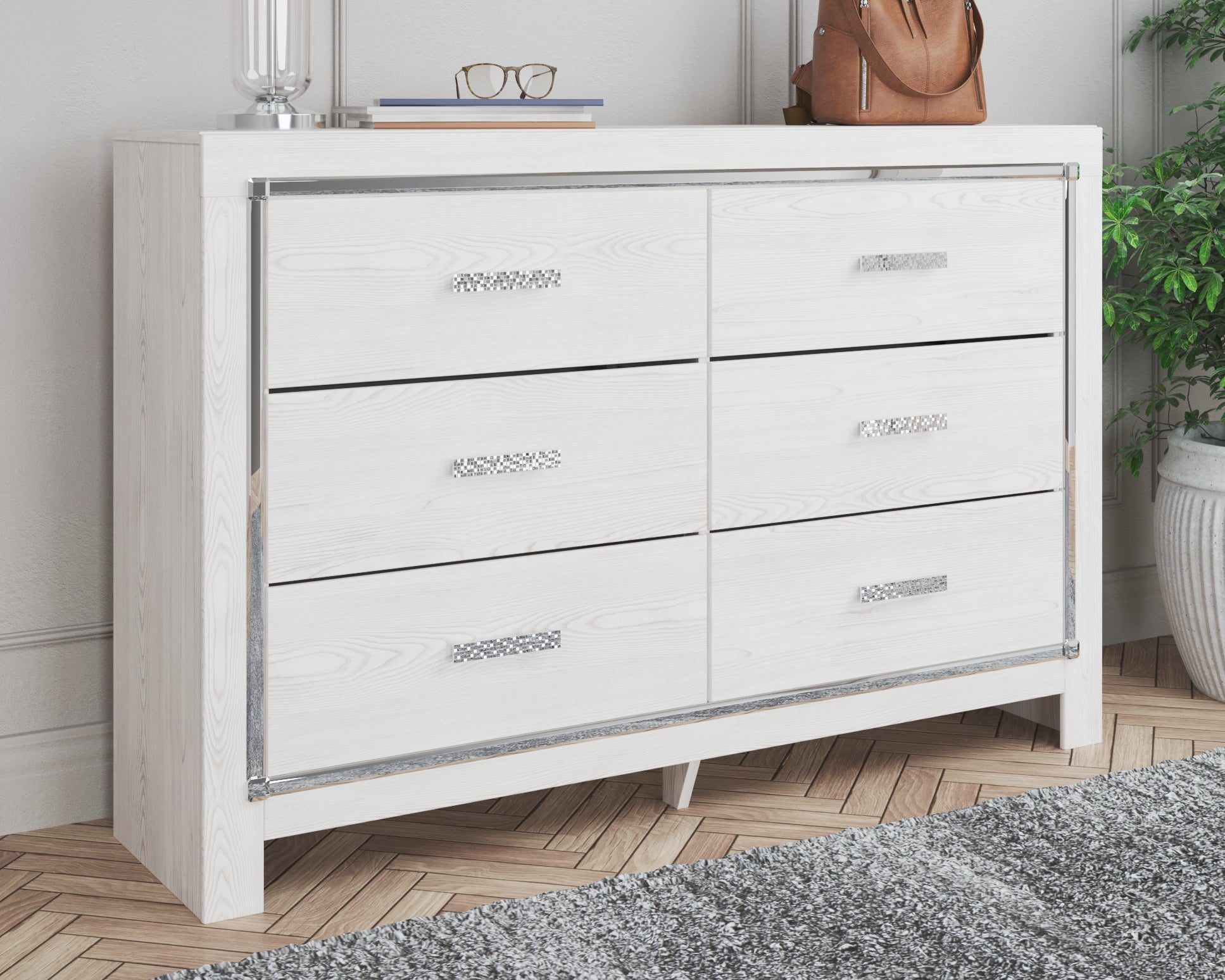 Leasing Furniture - Ashley Furniture - Altyra Bedroom - Six Drawer Dresser / White - B2640-31