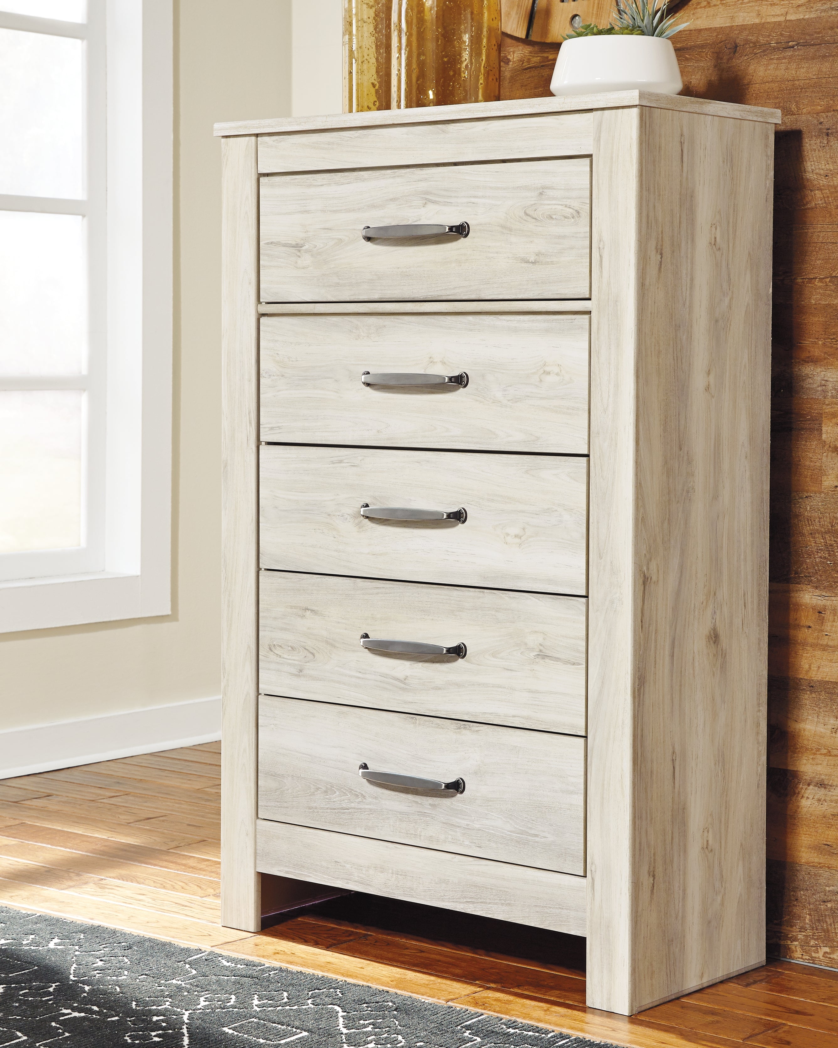Leasing Furniture - Ashley Furniture - Bellaby Bedroom - Five Drawer Chest / Whitewash - B331-46