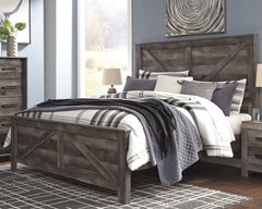 Leasing Furniture - Ashley Furniture - Wynnlow Bedroom - Queen Upholstered Poster Bed / Gray - B440B7