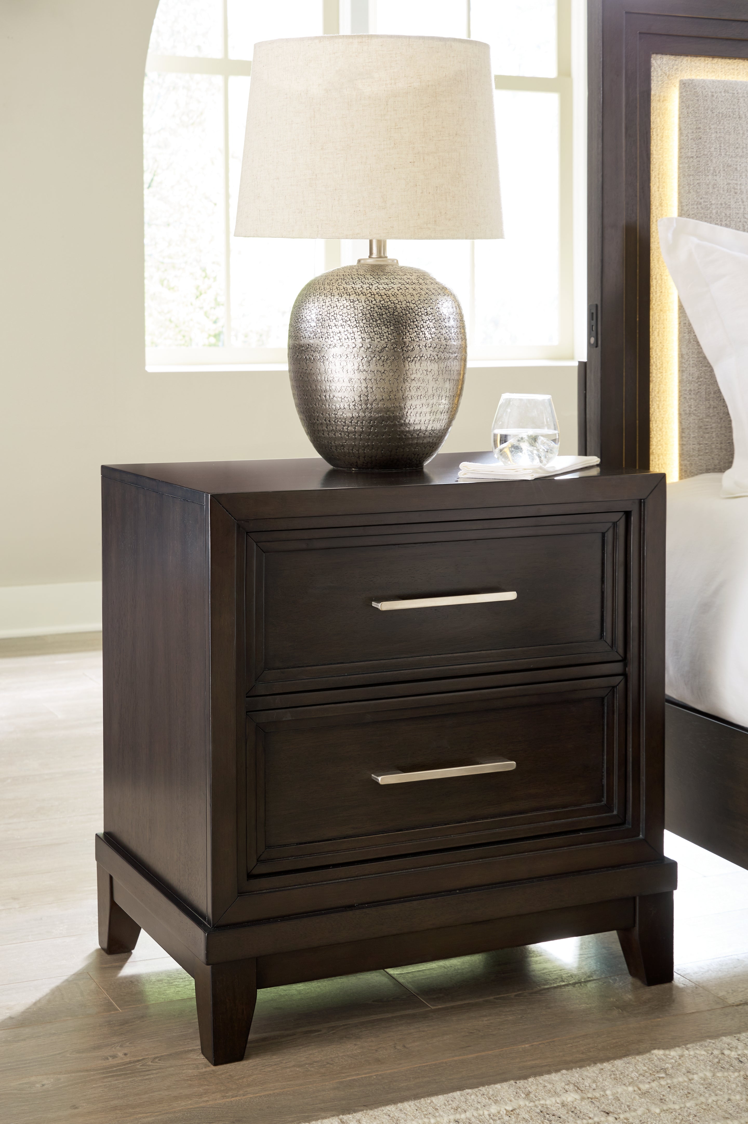 Leasing Furniture - Ashley Furniture - Neymorton Bedroom - Two Drawer Night Stand / Dark Grayish Brown - B618-92