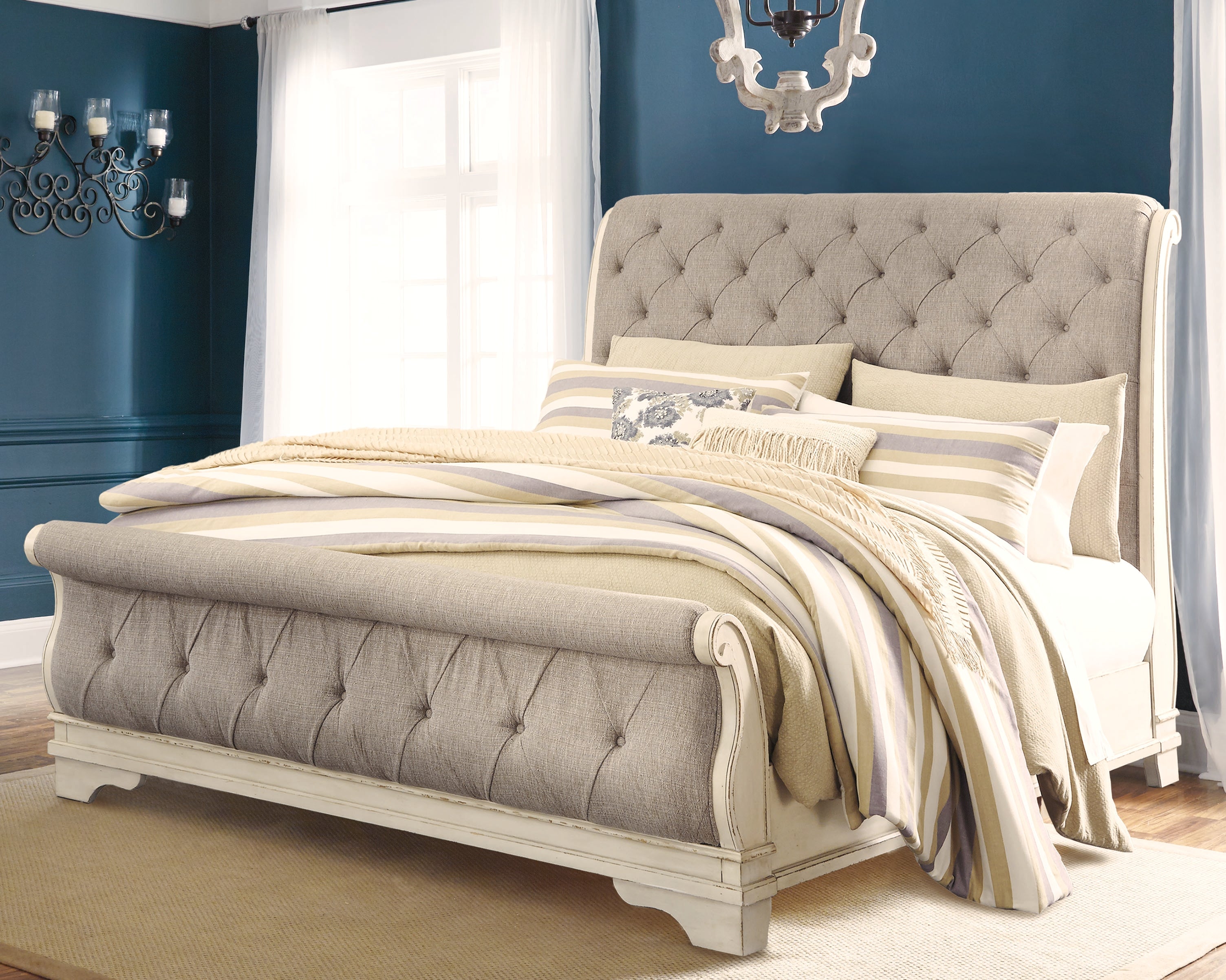 Leasing Furniture - Ashley Furniture - Realyn Bedroom - King Sleigh Bed / Chipped White - B743B11