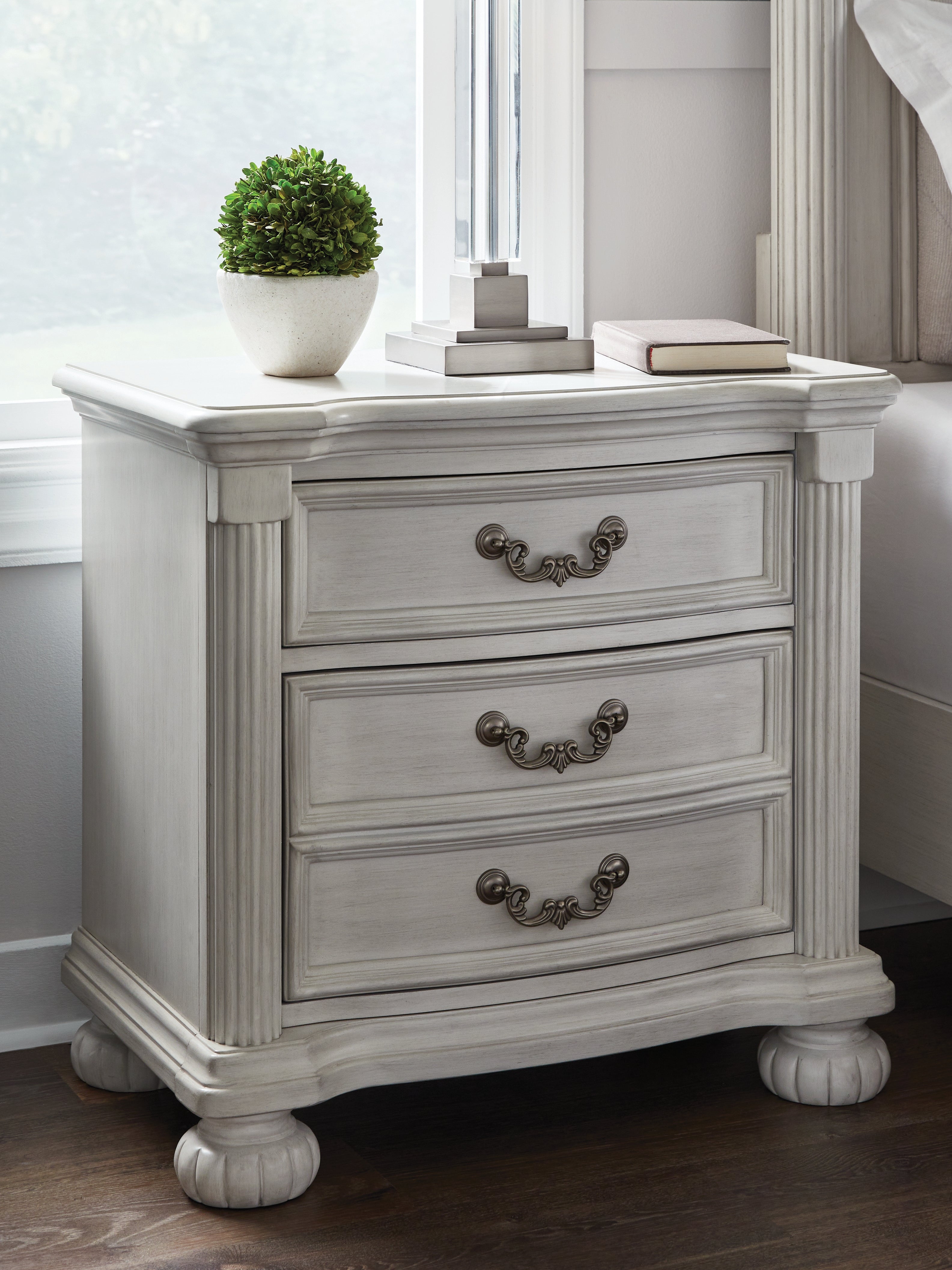 Leasing Furniture - Ashley Furniture - Montelaine Bedroom - Three Drawer Night Stand / Antique White - B795-93