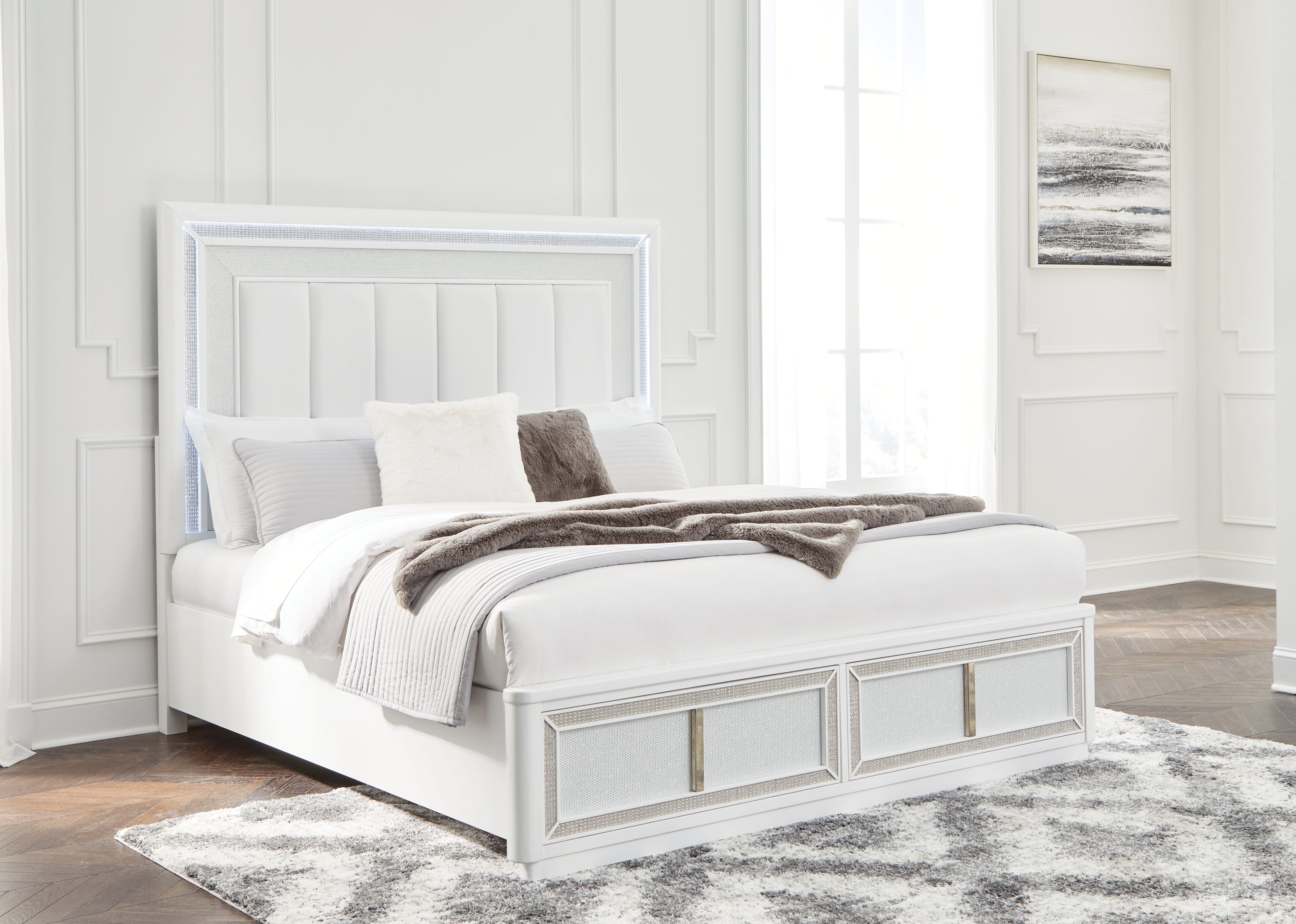 Leasing Furniture - Ashley Furniture - Chalanna Bedroom - King Upholstered Storage Bed / White - B822B4