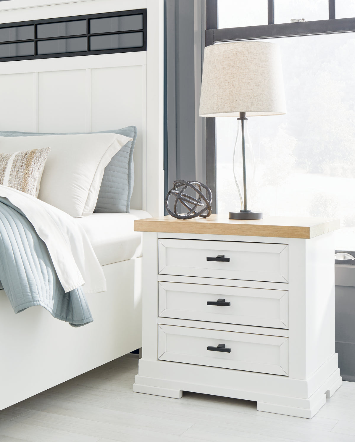 Leasing Furniture - Ashley Furniture - Ashbryn Bedroom - California King Panel Storage Bed / White/Natural - B844B5