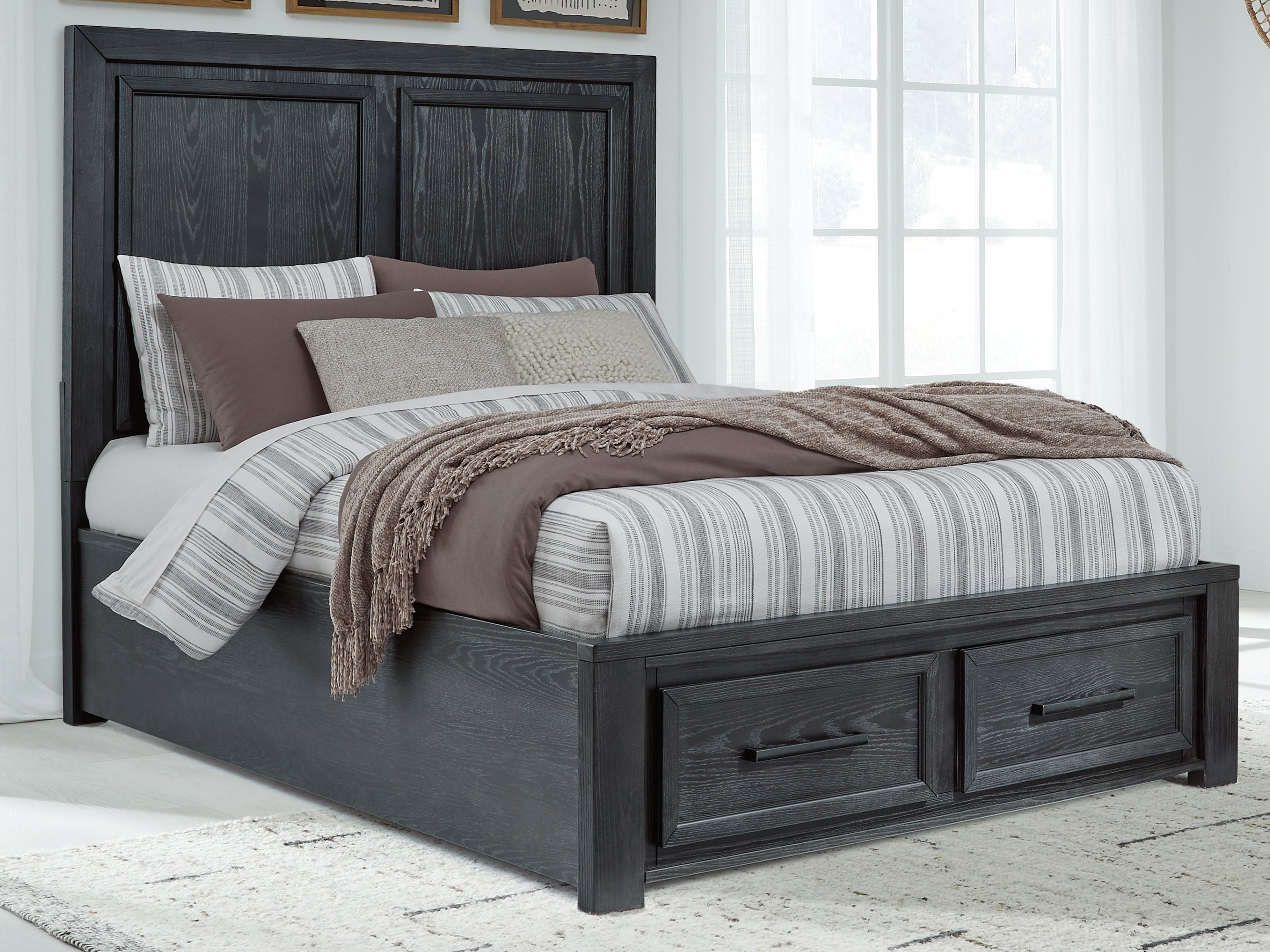 Leasing Furniture - Ashley Furniture - Foyland Bedroom - Queen Panel Storage Bed / Black/Brown - B989B2
