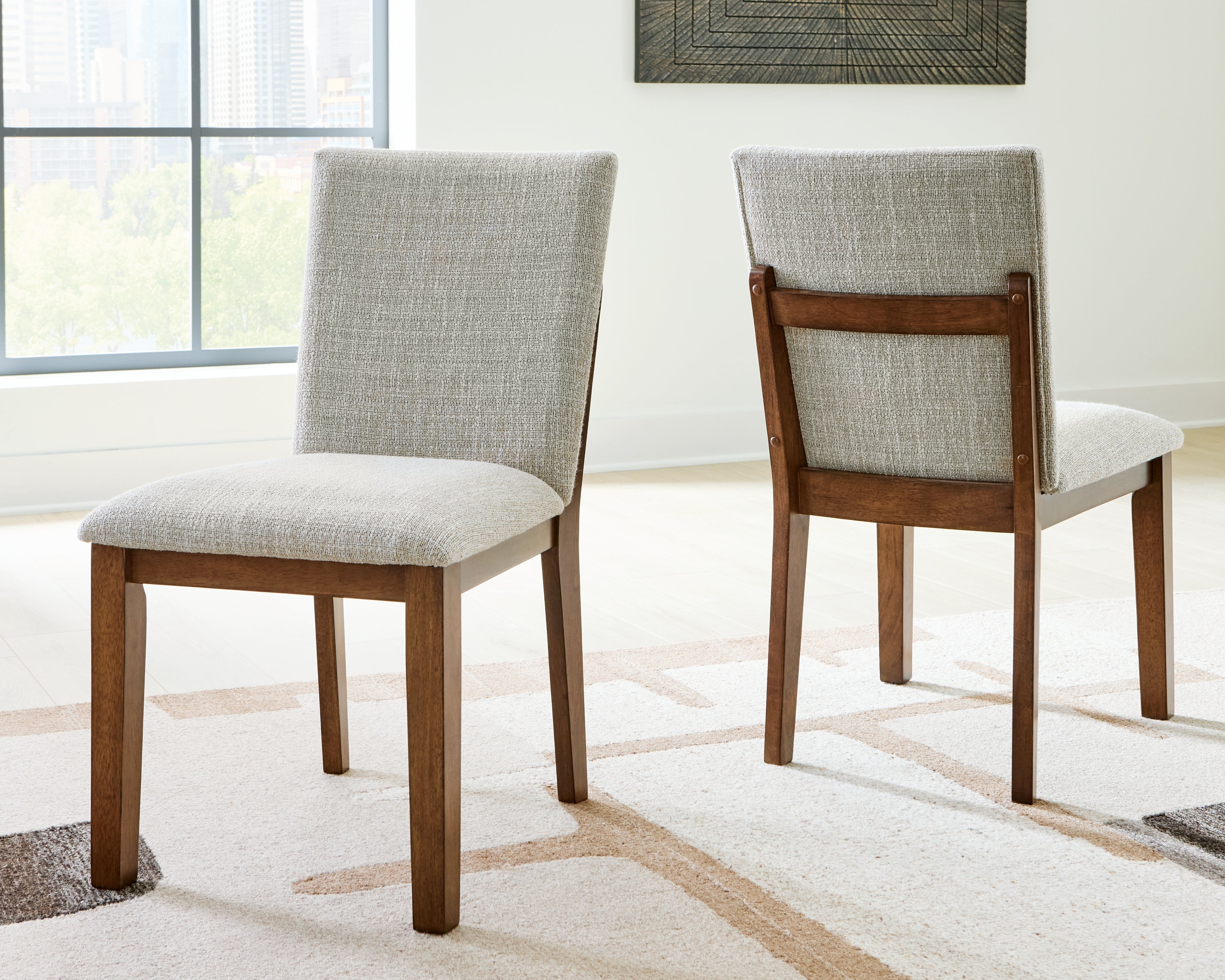 Leasing Furniture - Ashley Furniture - Kraeburn Dining Room - Dining Chair (Set of 2) / Brown - D496-01X2