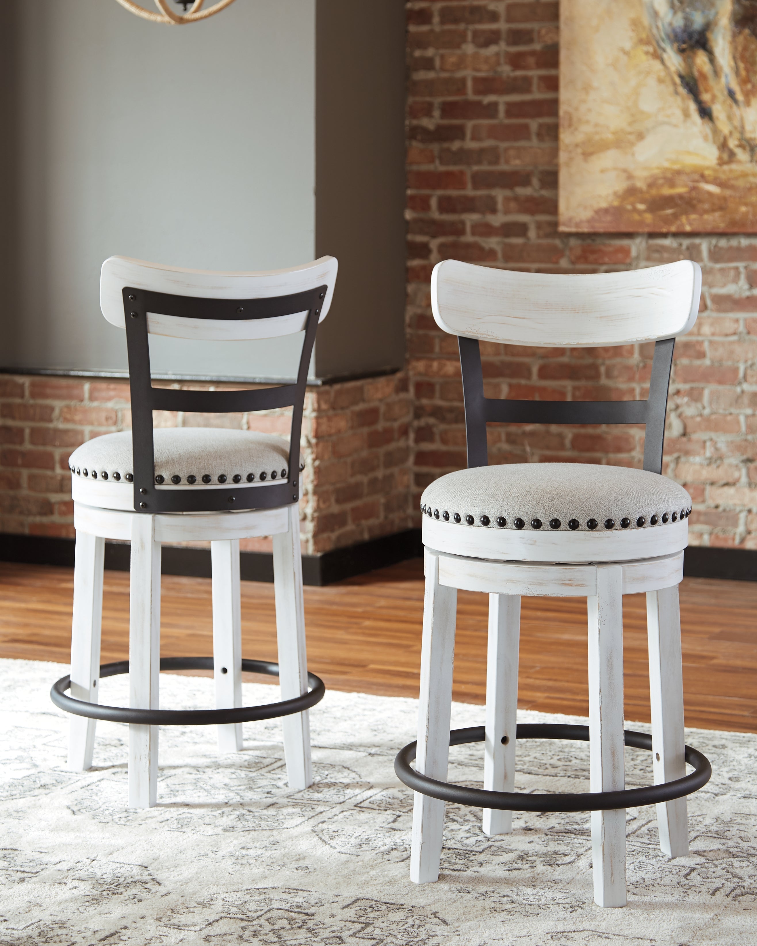 Leasing Furniture - Ashley Furniture - Valebeck Dining Room - UPH Swivel Barstool (1/CN) / White - D546-524