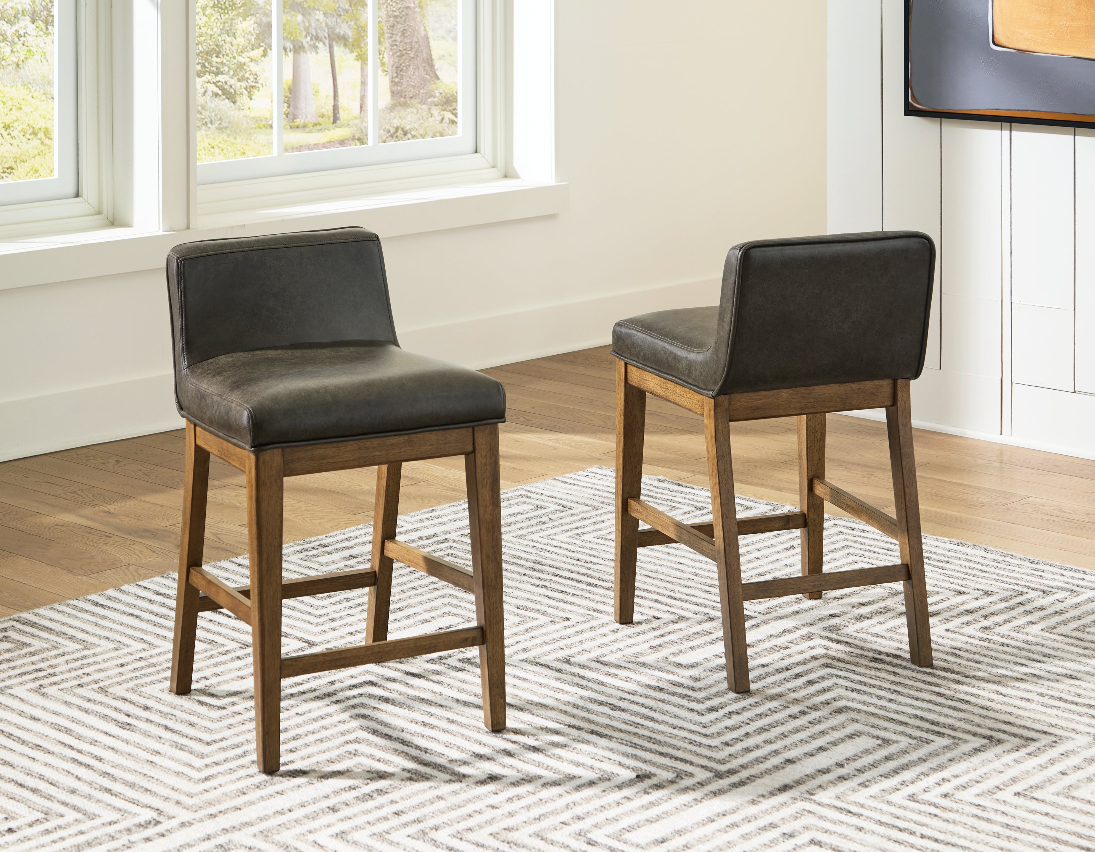 Leasing Furniture - Ashley Furniture - Cabalynn Dining Room - Counter Height Barstool (Set of 2) / Light Brown - D974-124X2