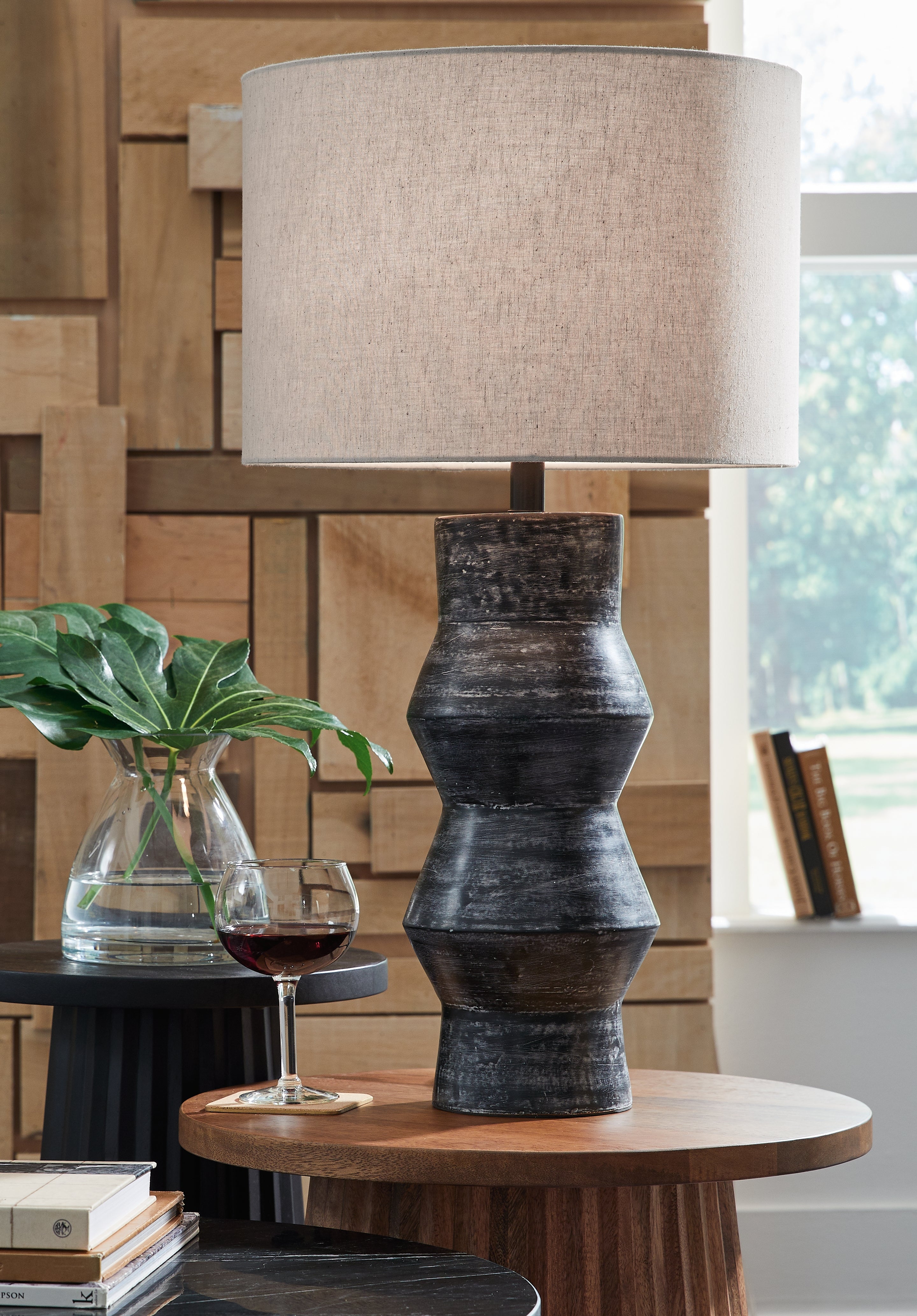 Leasing Furniture - Ashley Furniture - Kerbert Lighting - 2-Piece Lamp Set / Distressed Black - L100824X2