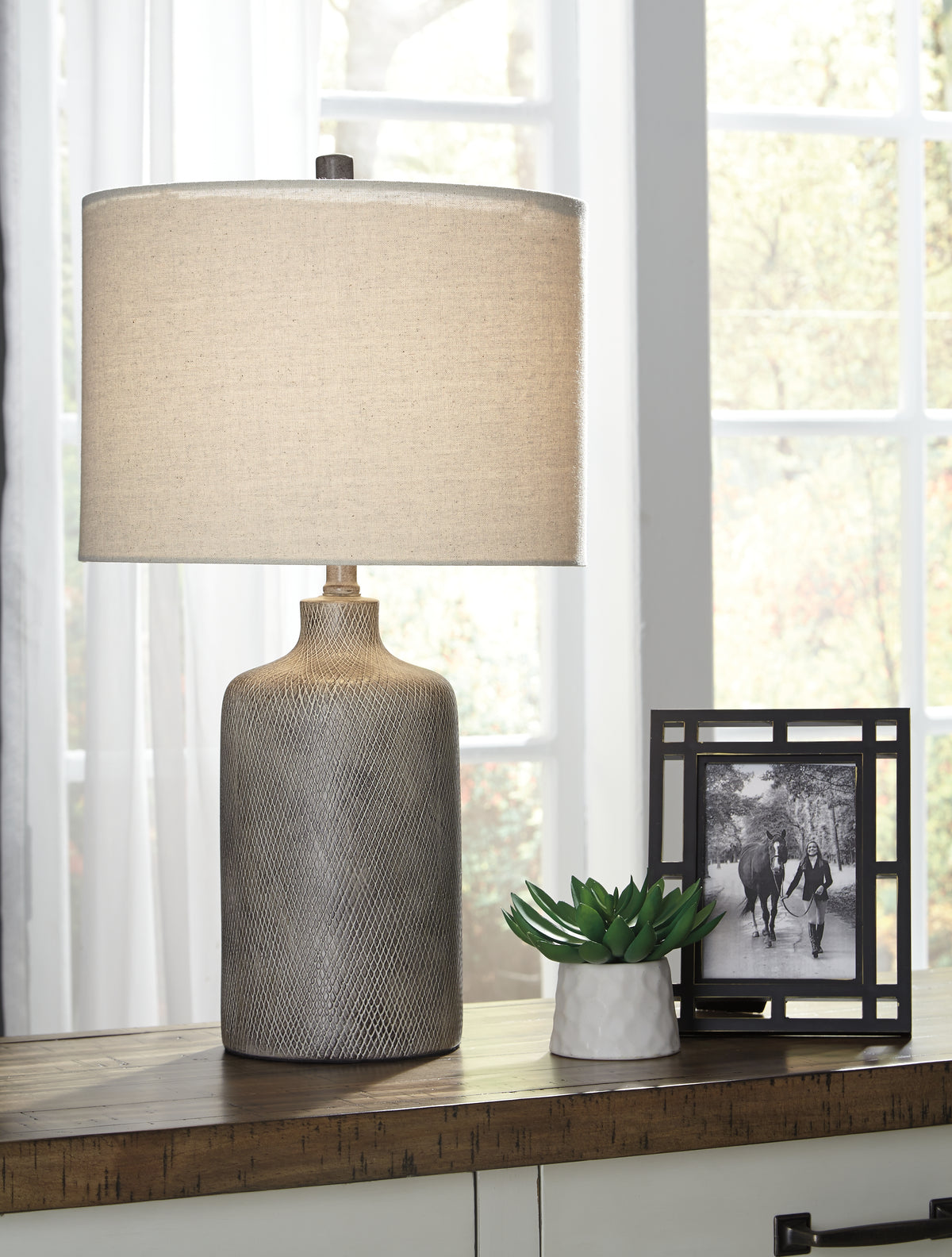 Leasing Furniture - Ashley Furniture - Linus Lighting - Table Lamp (Set of 2) / Antique Black - L117964X2