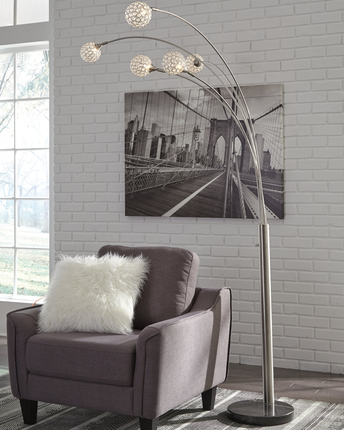 Leasing Furniture - Ashley Furniture - Winter Lighting - Metal Arc Lamp (1/CN) / Silver Finish - L725089
