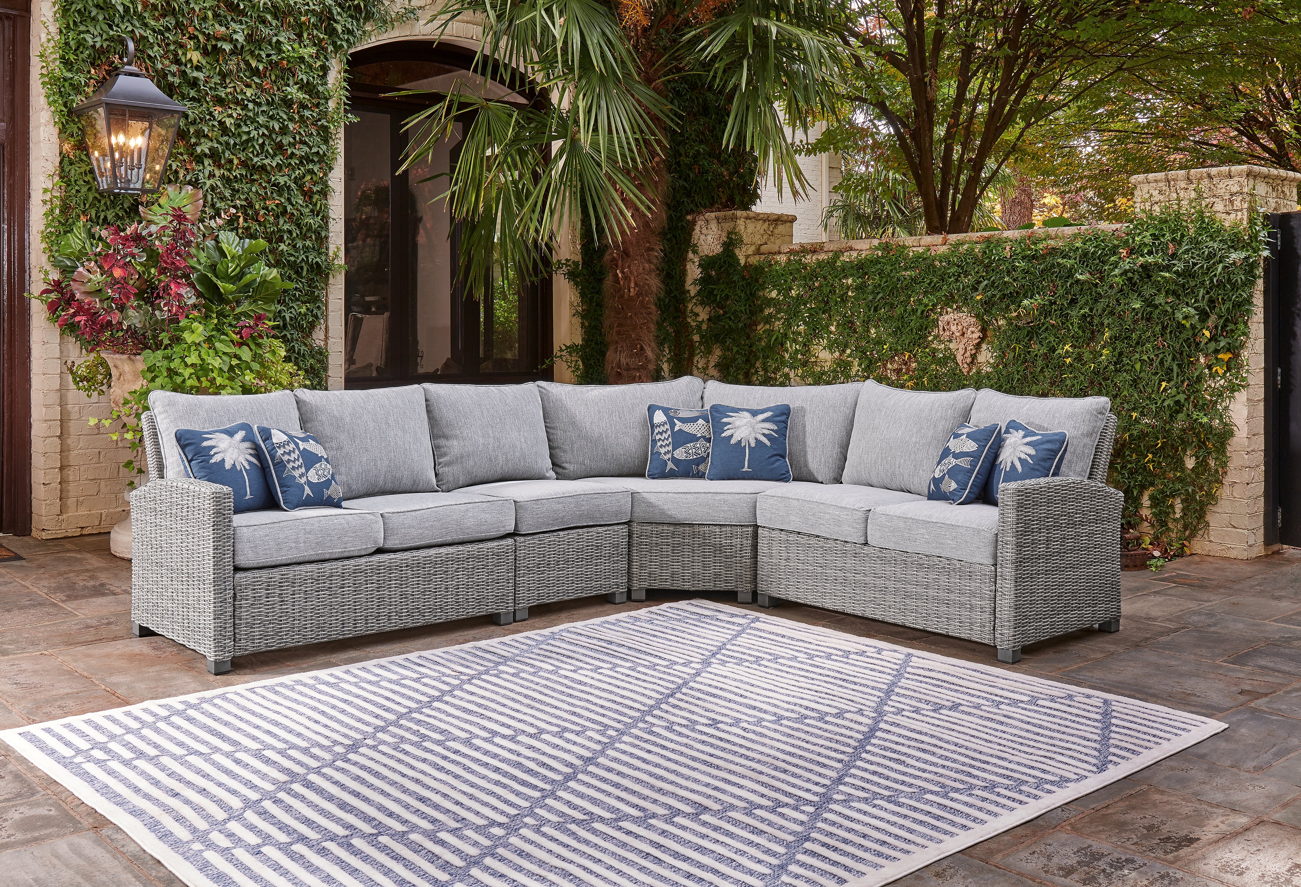 Leasing Furniture - Ashley Furniture - Naples Beach Outdoor - 4-Piece Outdoor Sectional / Light Gray - P439P2