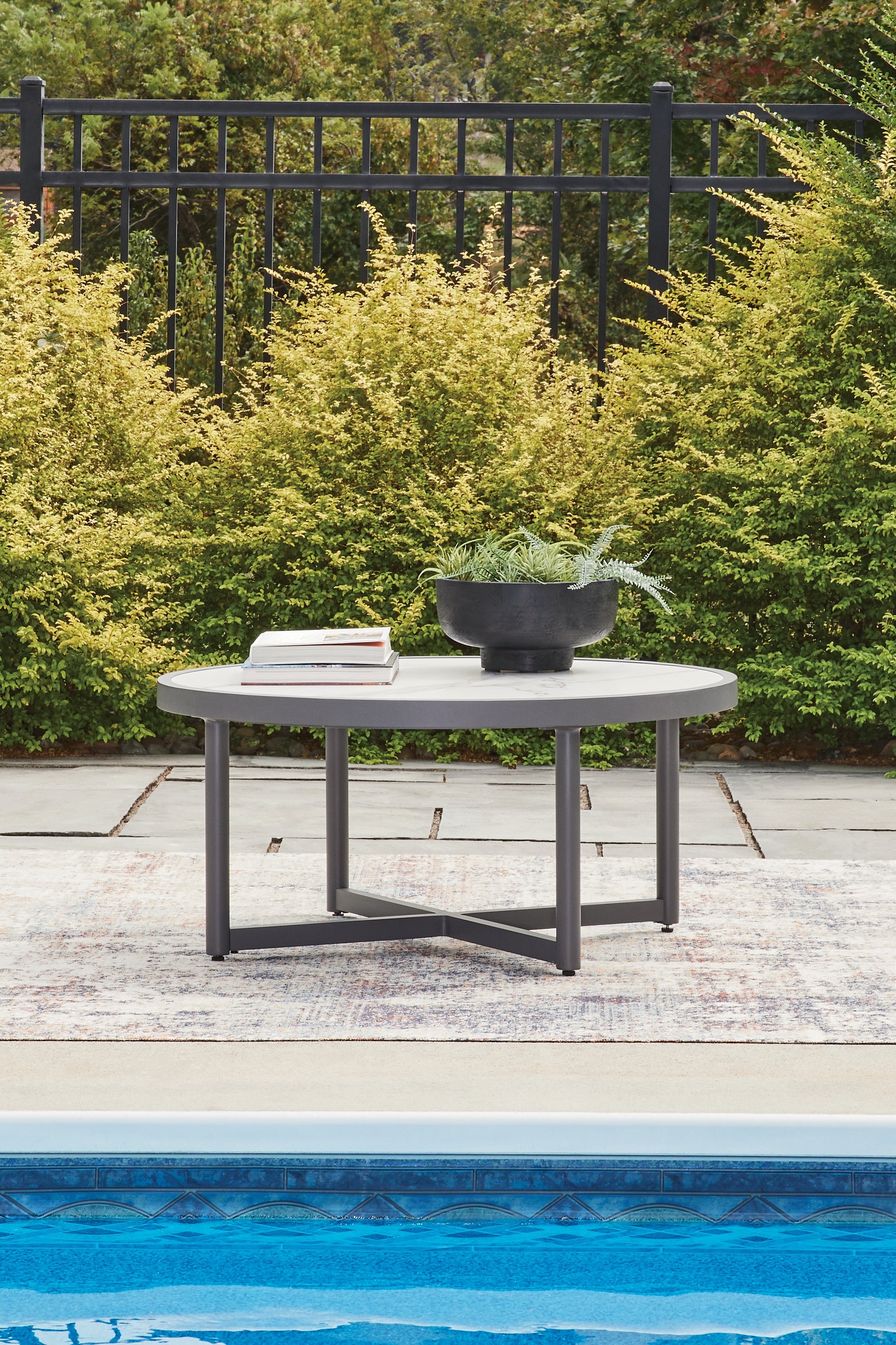 Leasing Furniture - Ashley Furniture - Ocean Beach Outdoor - Round Cocktail Table / Gray - PCP510-708