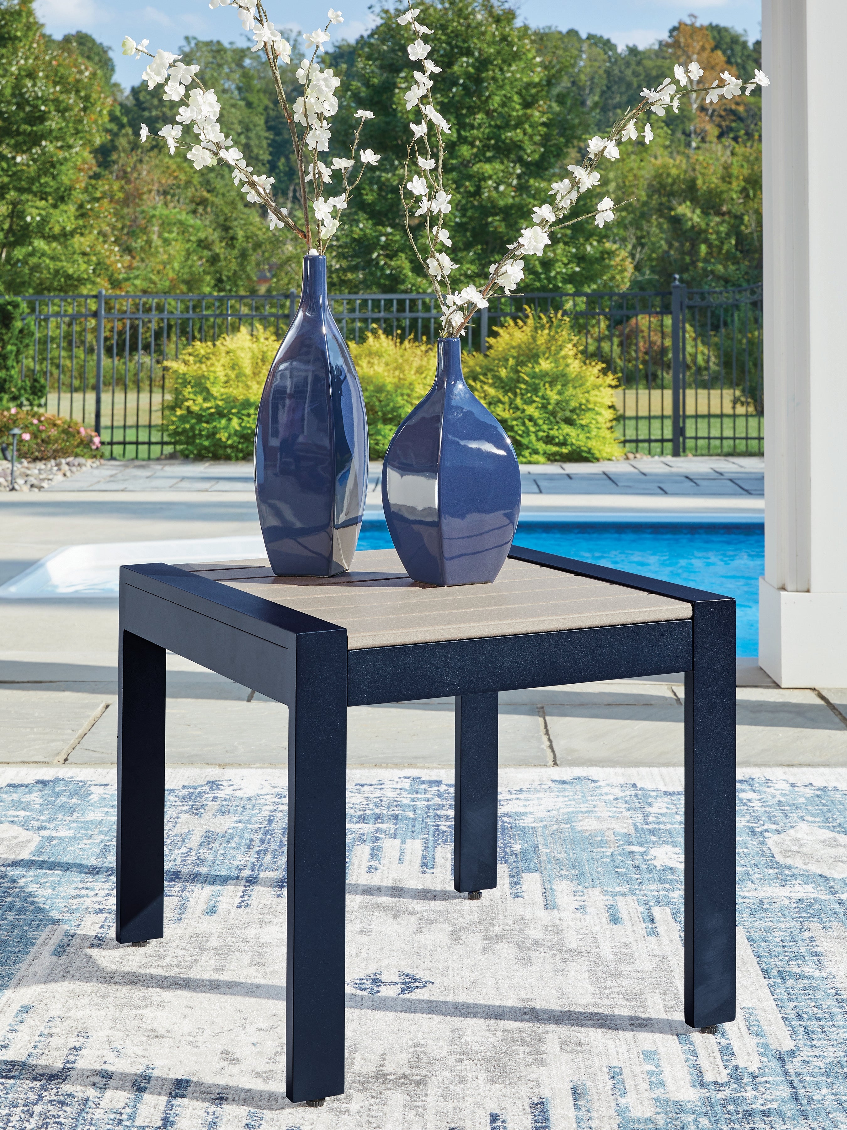 Leasing Furniture - Ashley Furniture - East Beach Outdoor - Rectangular End Table / Navy Blue/Driftwood - PCP587-703