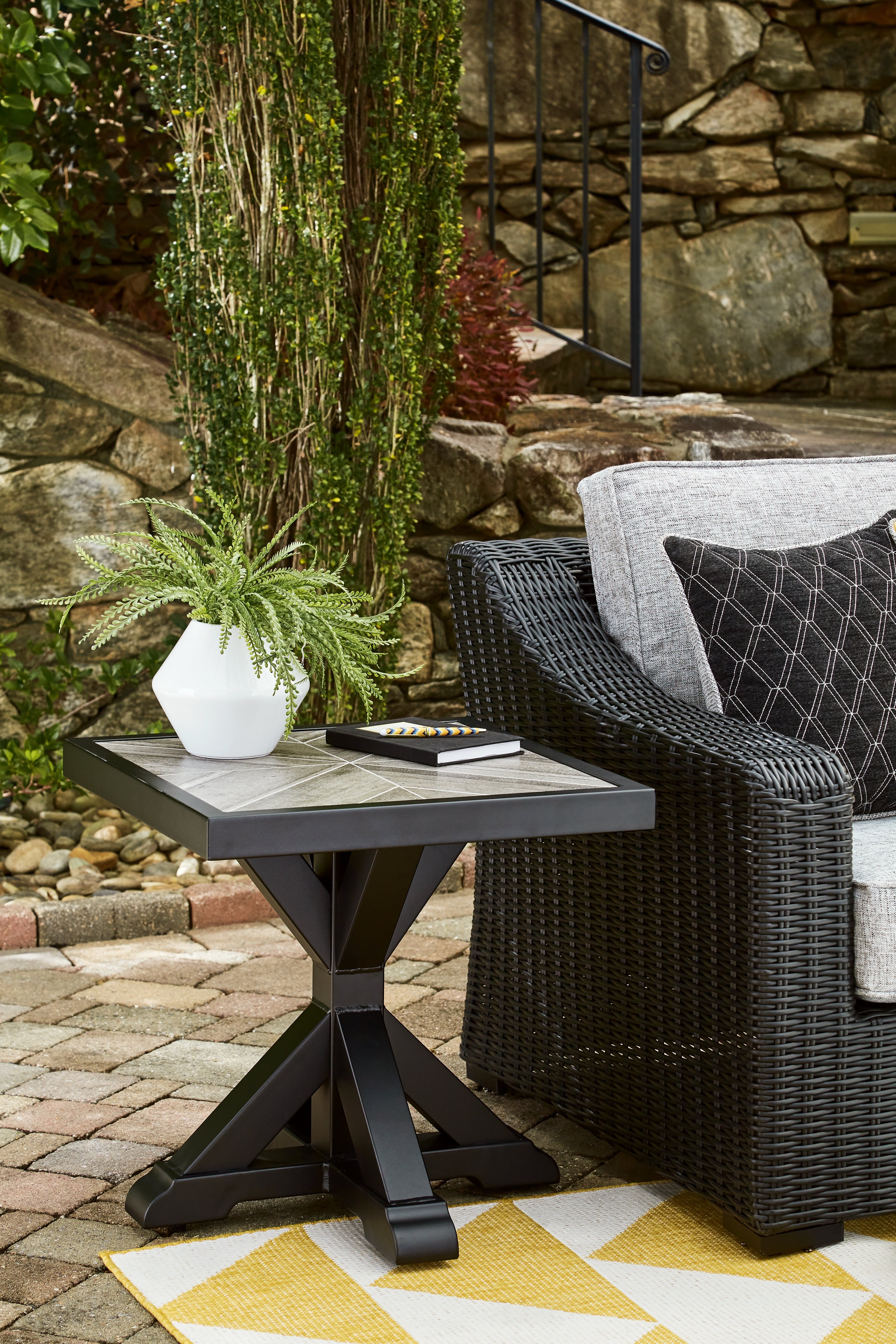 Leasing Furniture - Ashley Furniture - Beachcroft Outdoor - Square End Table / Black/Light Gray - P792-702