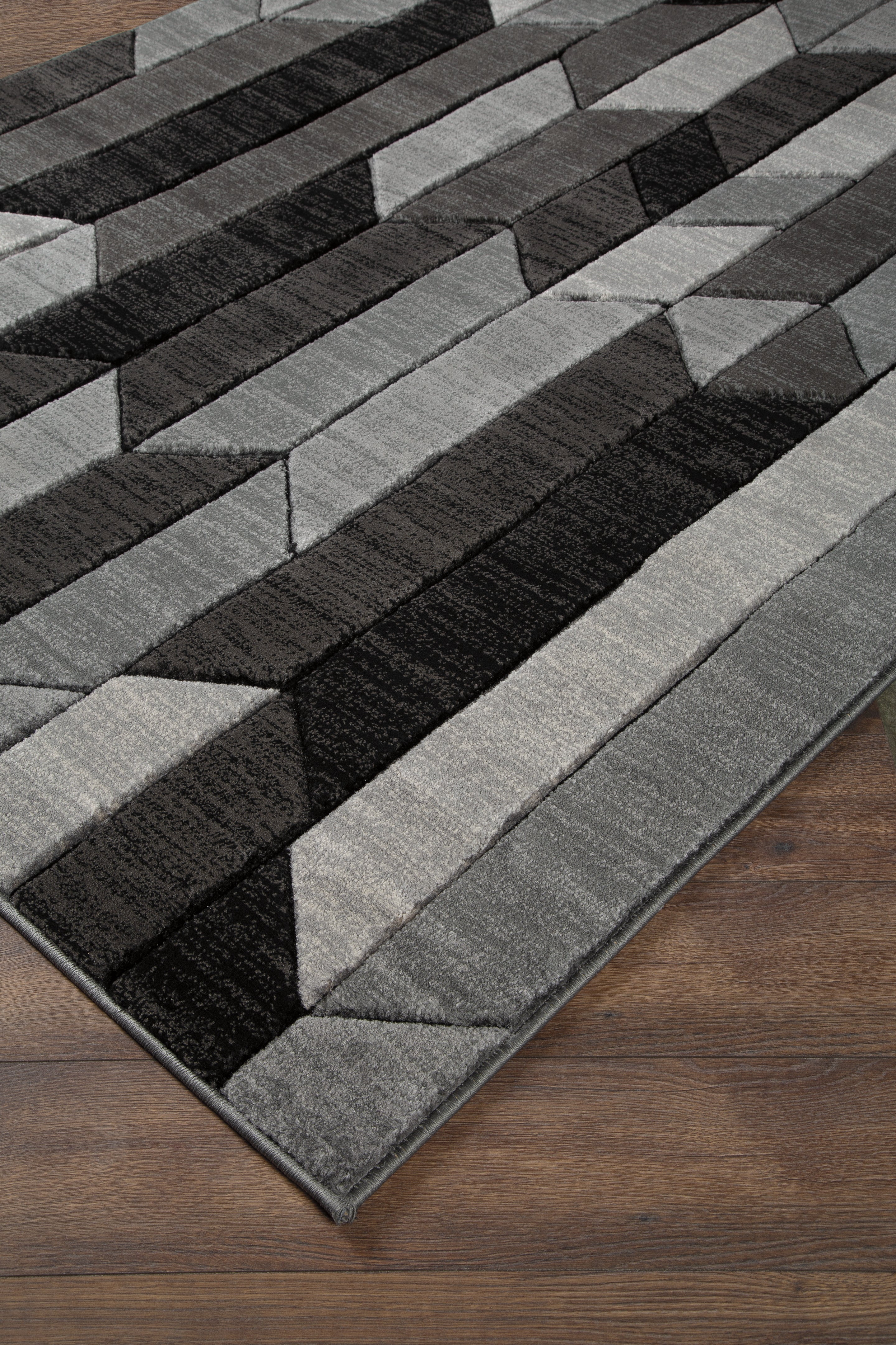 Leasing Furniture - Ashley Furniture - Chayse Rug - 6'6" x 9'6" Rug / Black/Gray - R403461