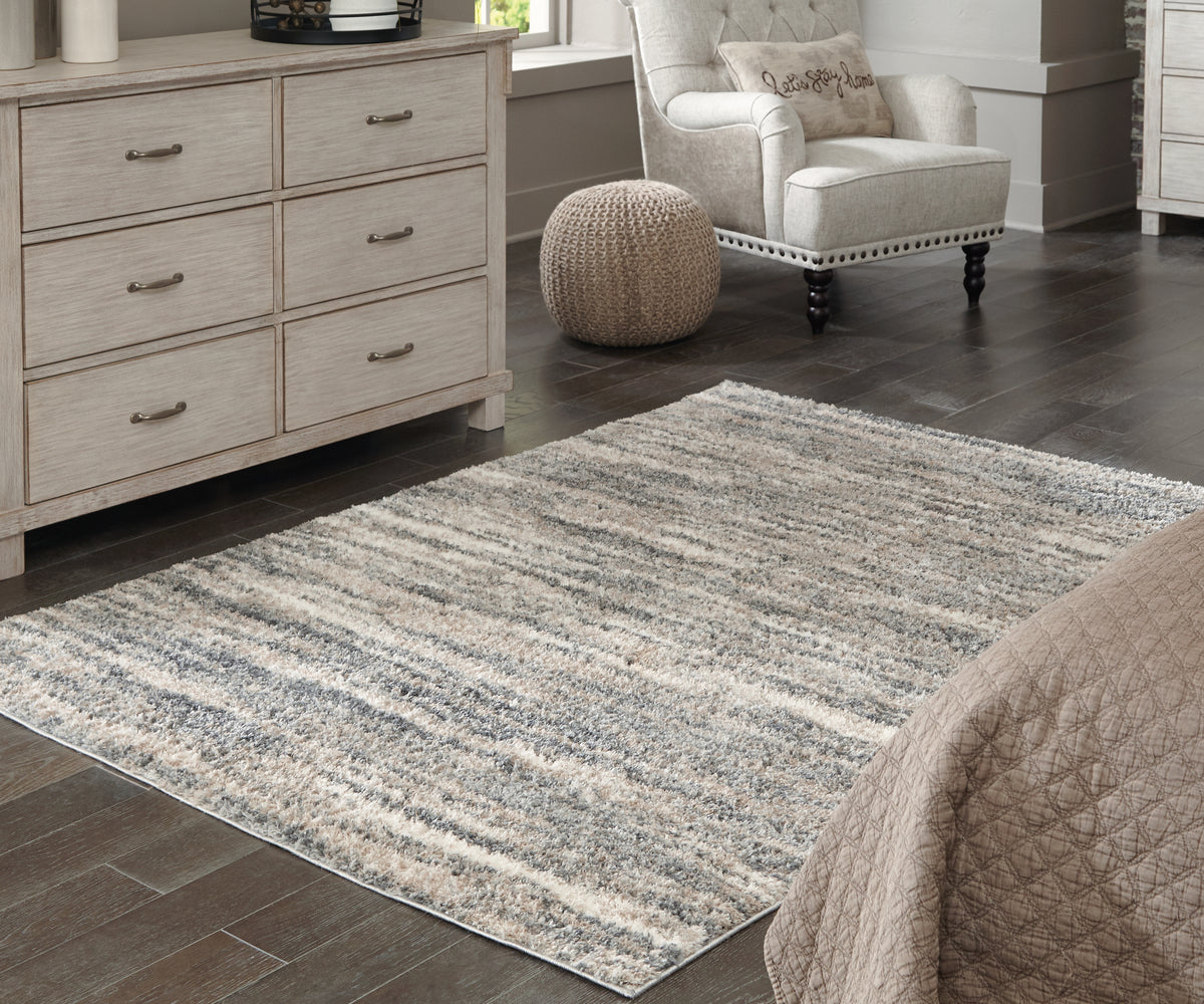 Leasing Furniture - Ashley Furniture - Gizela Rug - 5'3" x 7'3" Rug / Ivory/Beige/Gray - R404862