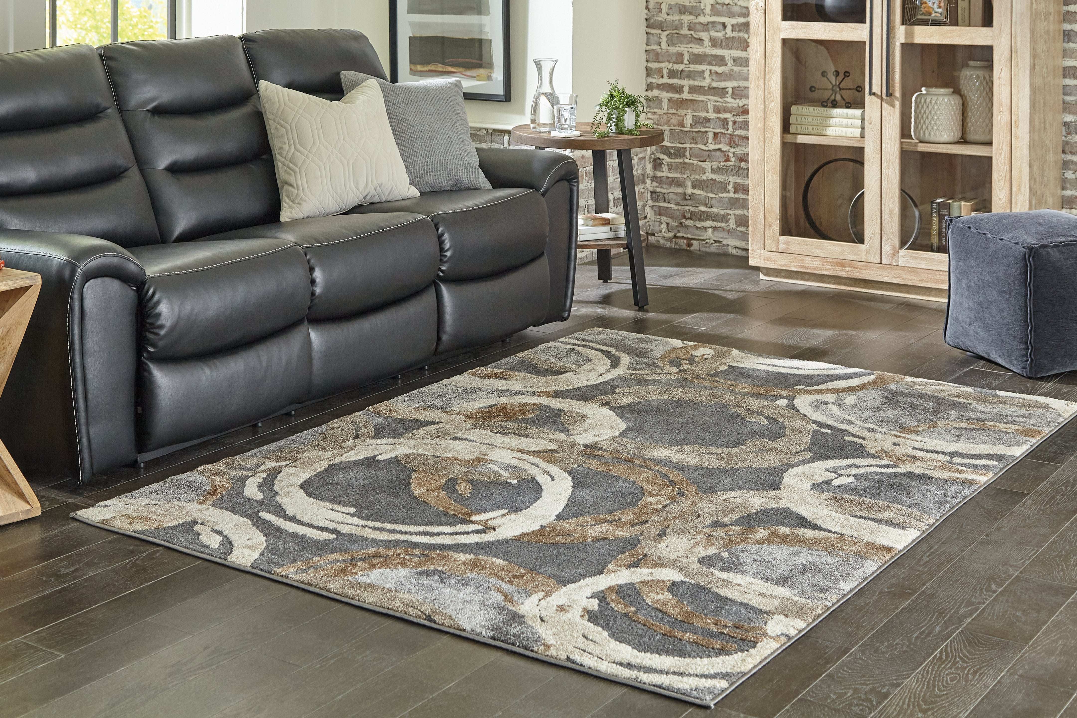 Leasing Furniture - Ashley Furniture - Faelyn Rug - 5' x 7'3" Rug / Multi - R405182