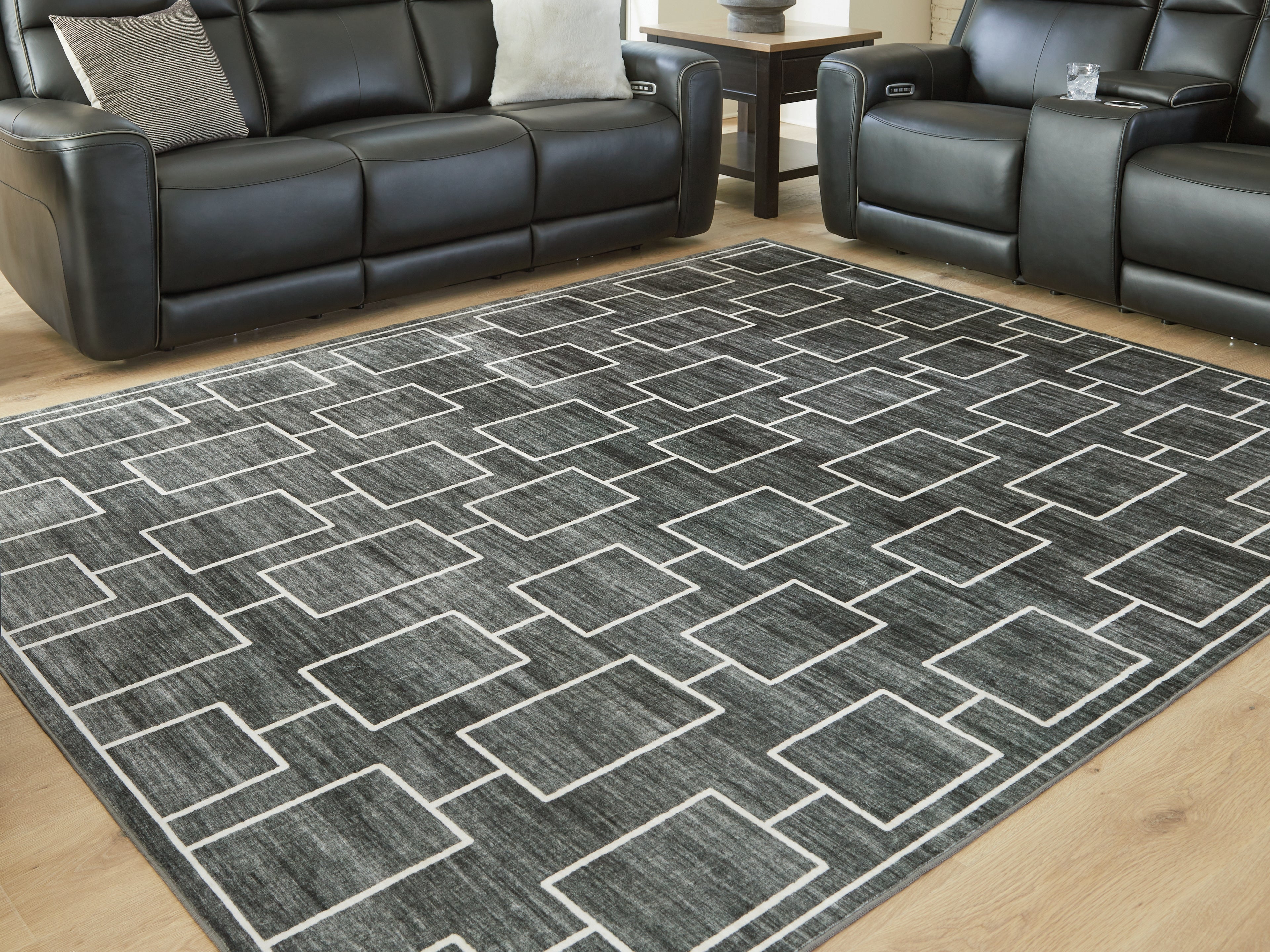 Leasing Furniture - Ashley Furniture - Elderland Rug - Washable 7'6" x 9'6" Area Rug / Black/Gray - R407401