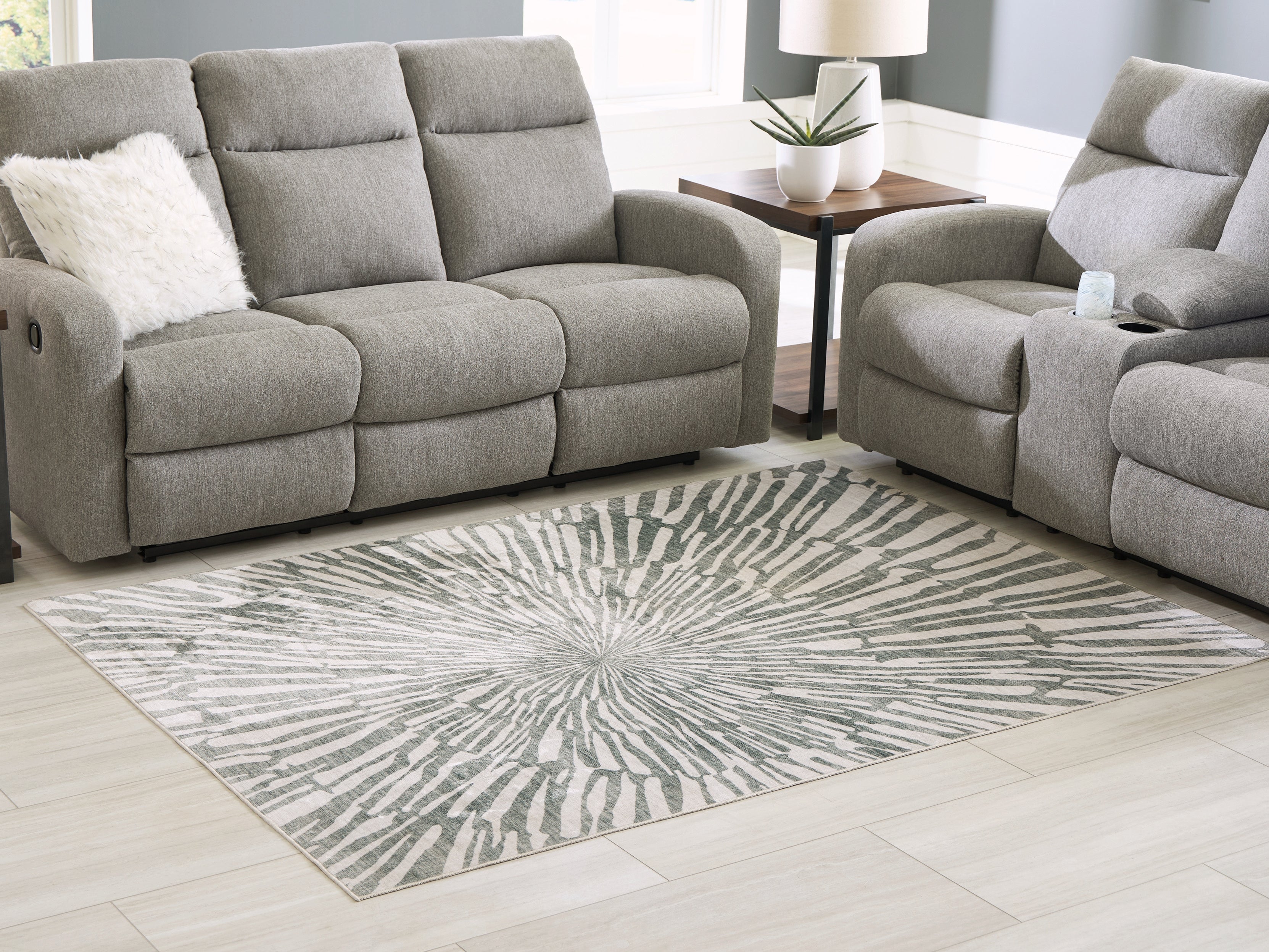 Leasing Furniture - Ashley Furniture - Verland Rug - Washable 5' x 7' Area Rug / Gray/White - R407432