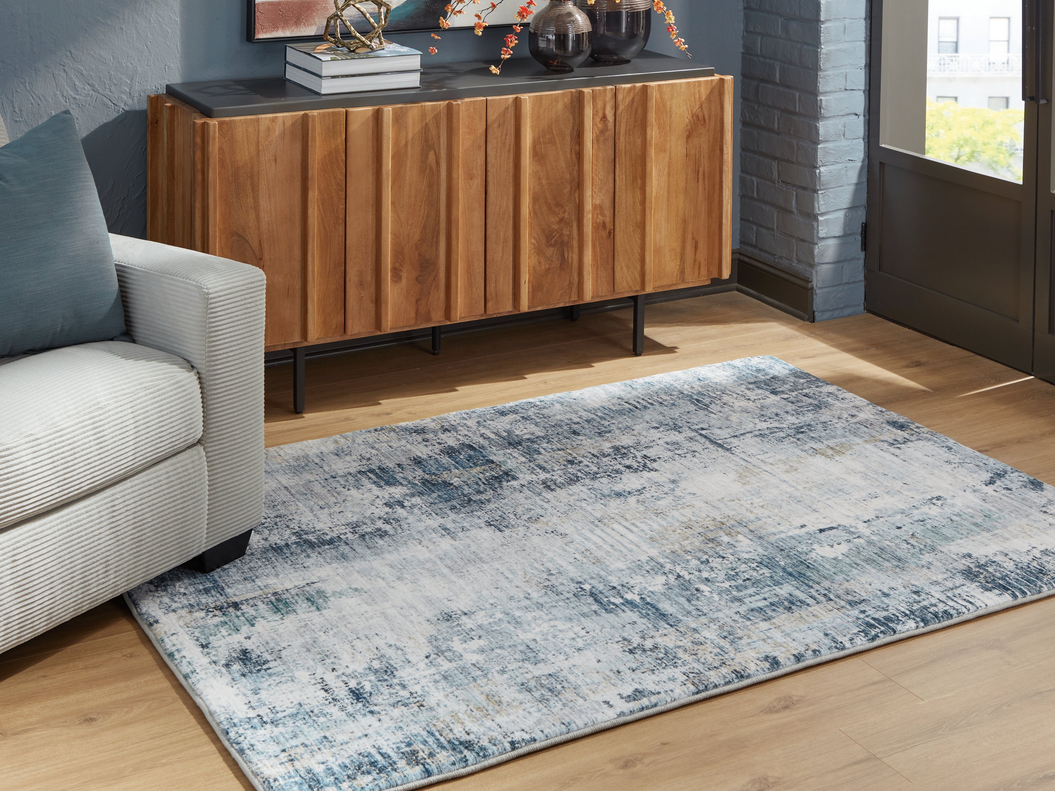 Leasing Furniture - Ashley Furniture - Arlenmont Rug - 5' x 7' Area Rug / Blue/White/Brown - R407482