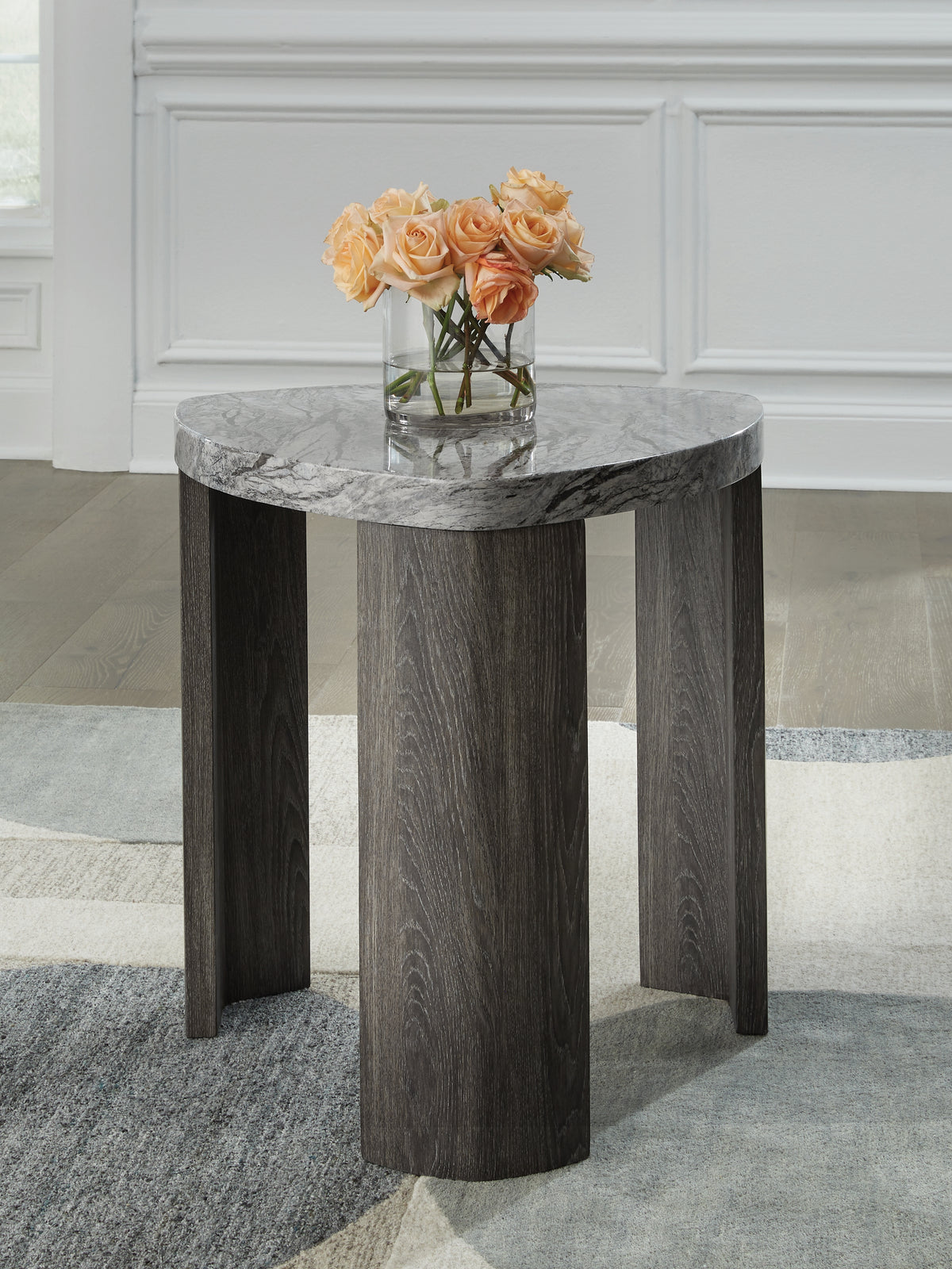 Leasing Furniture - Ashley Furniture - Surmour End Table - Triangle End Table / Gray/Brown - T600-6