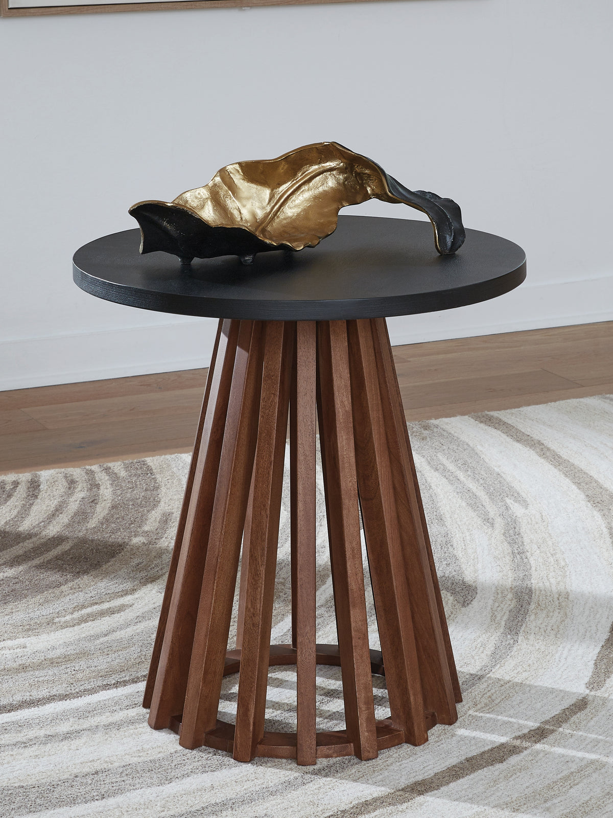 Leasing Furniture - Ashley Furniture - Kallari End Table - Round End Table / Warm Brown/Black - T737-6