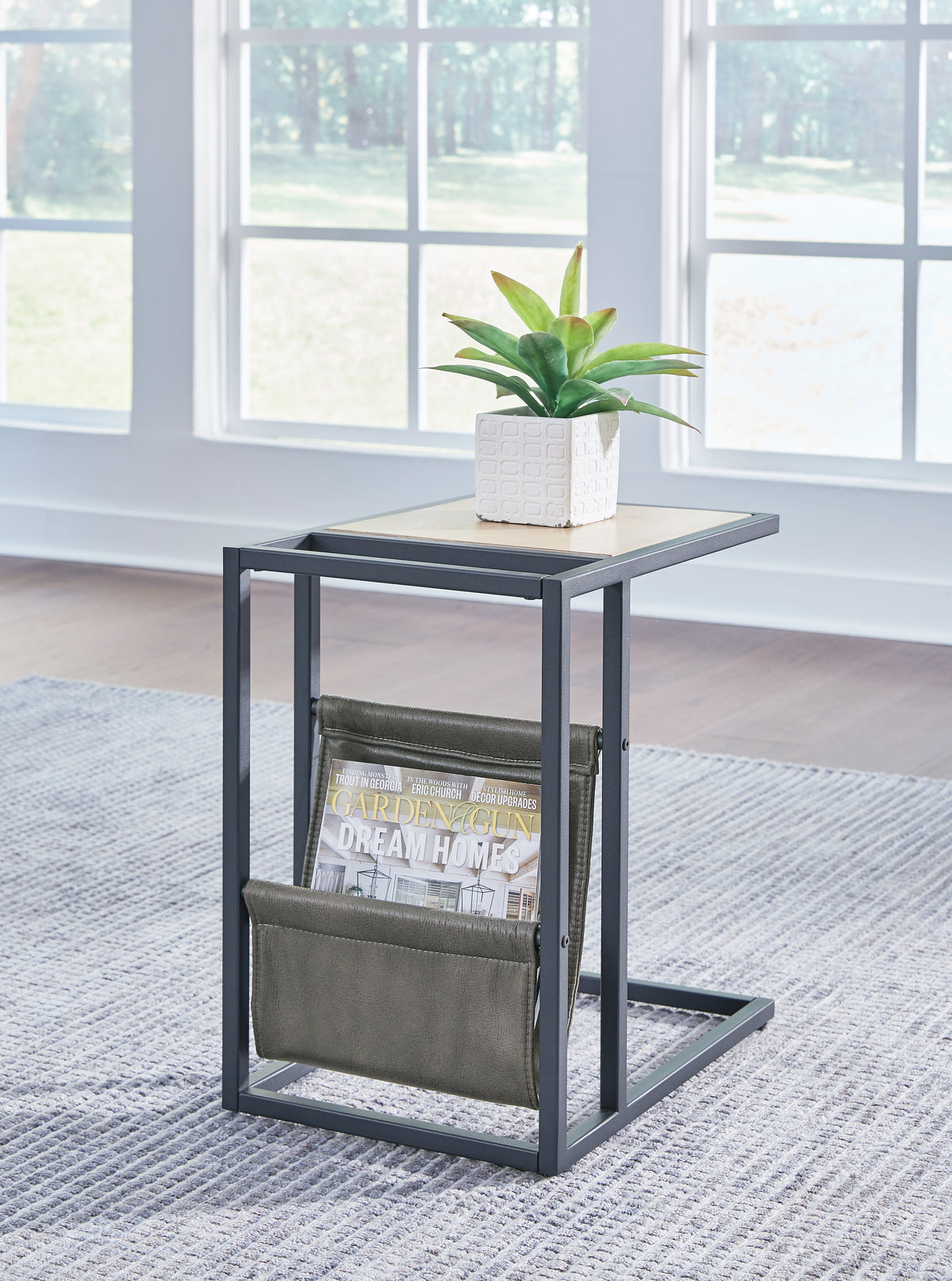 Leasing Furniture - Ashley Furniture - Freslowe Chairside End Table - Chair Side End Table / Light Brown/Black - T931-107